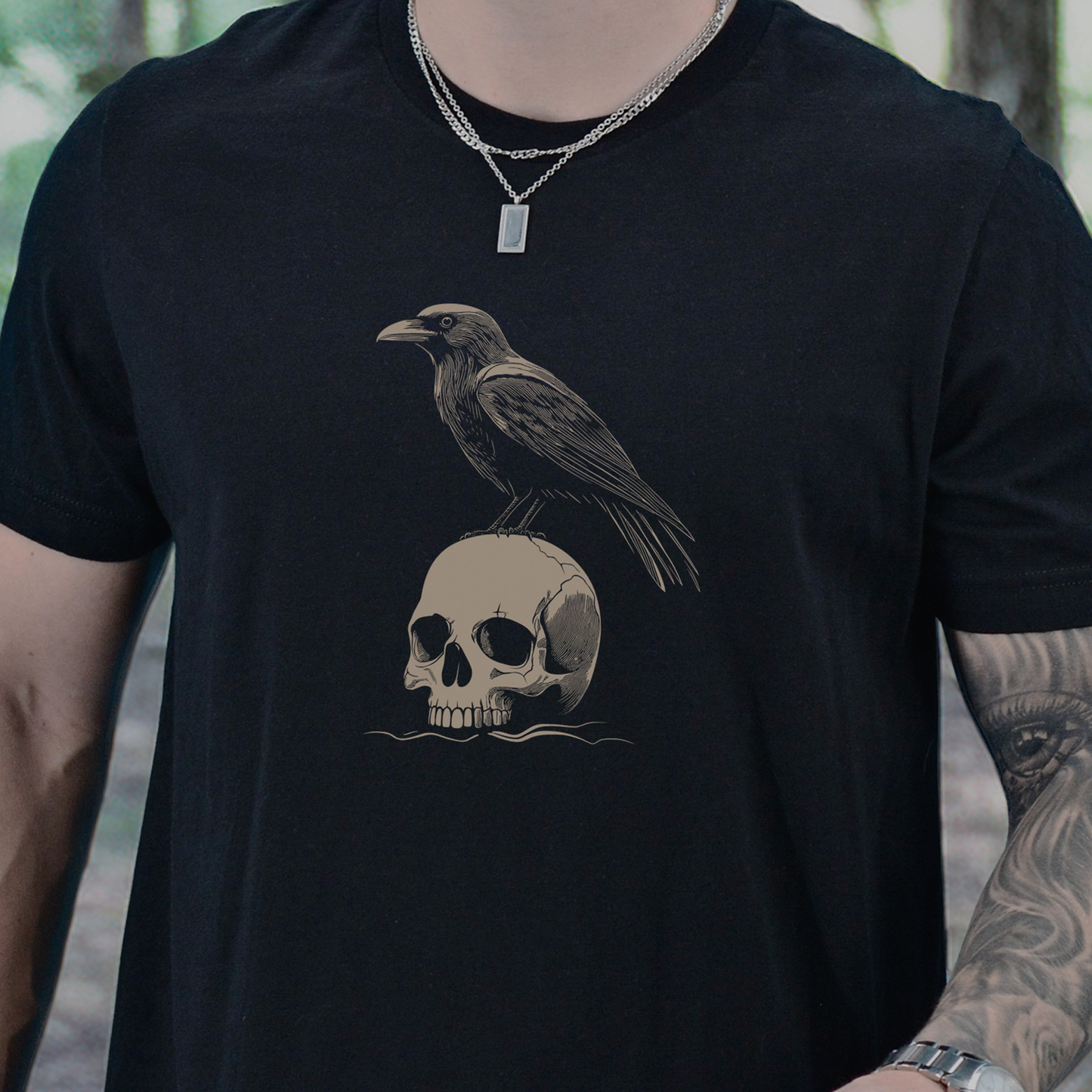 Raven on Skull T-Shirt – Bold and Realistic Gothic Design