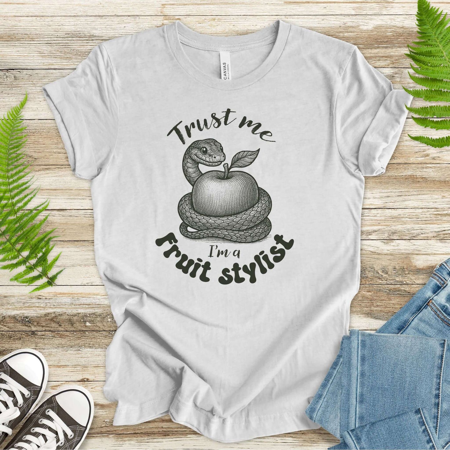 Trust Me I'm a Fruit Stylist – Funny Snake Meme Shirt for Serpent Lovers & Sarcastic Vibes
