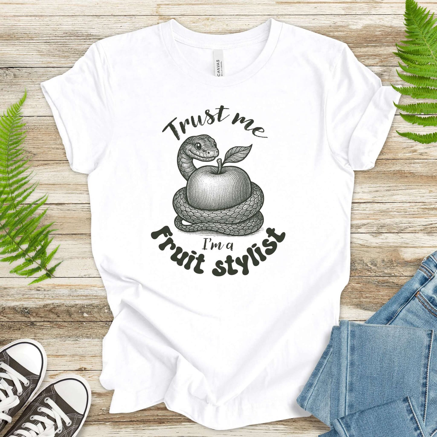 Trust Me I'm a Fruit Stylist – Funny Snake Meme Shirt for Serpent Lovers & Sarcastic Vibes