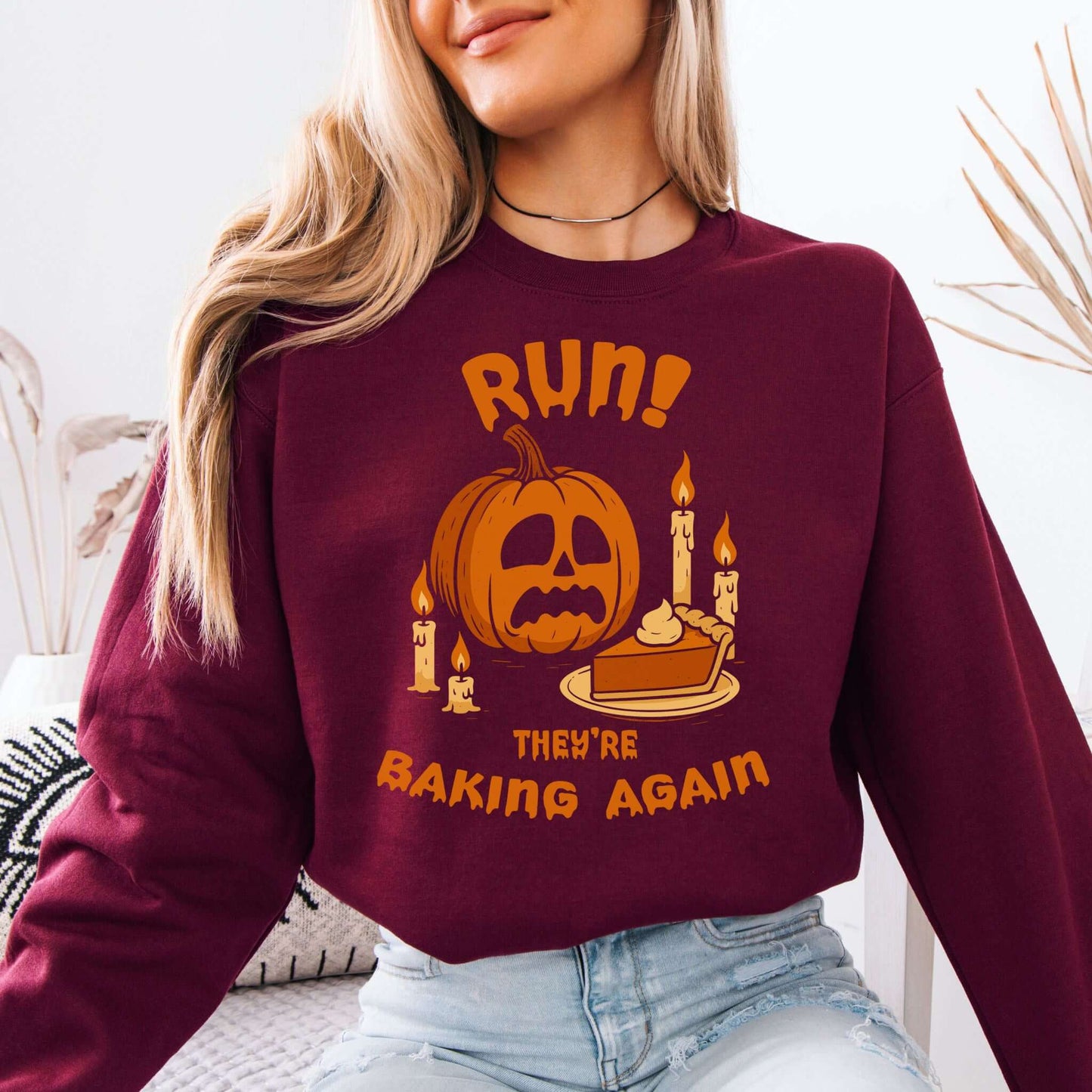 Pumpkin Pie Panic Sweatshirt – Funny Halloween & Thanksgiving Baking Sweater