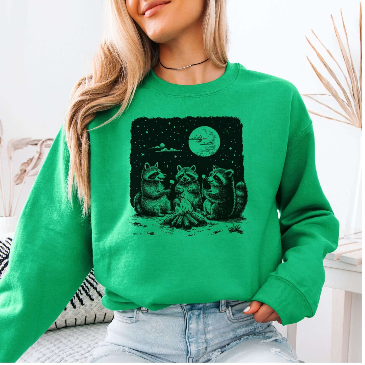 Raccoon Campfire Sweatshirt – Funny Trash Panda Camping Crew Sweatshirt