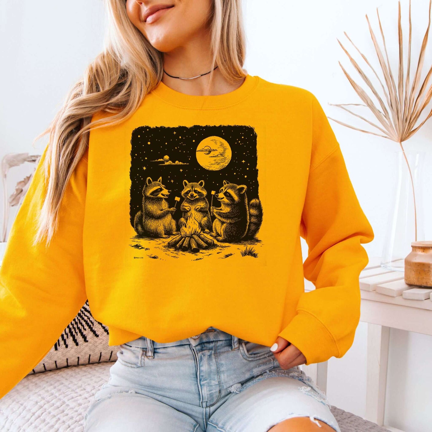 Raccoon Campfire Sweatshirt – Funny Trash Panda Camping Crew Sweatshirt