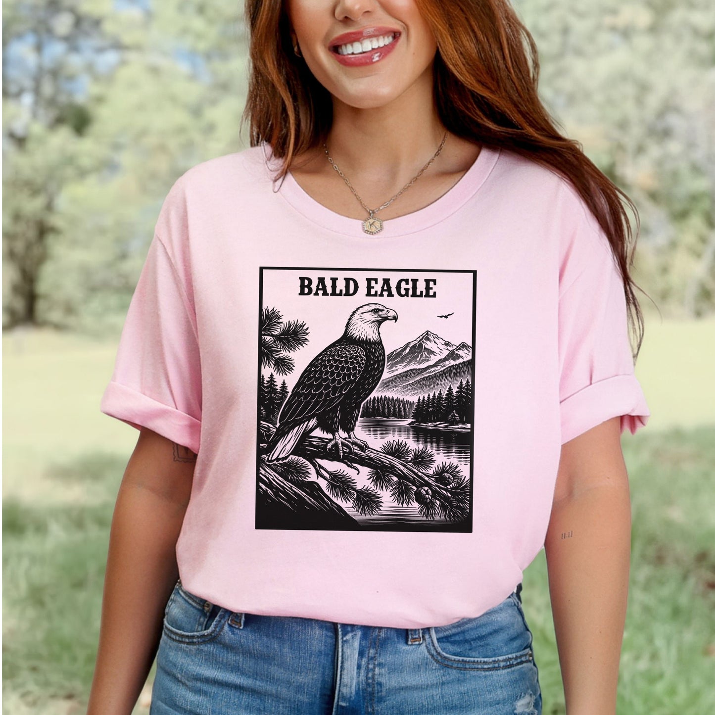 Bald Eagle Mountain Landscape Vintage Raptor Wildlife T-Shirt