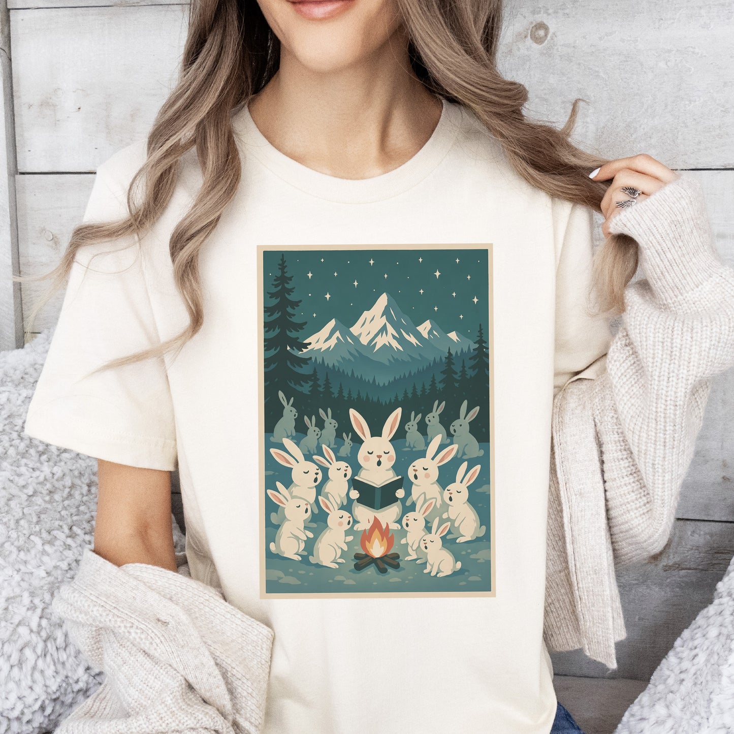 Bunny Choir Christmas T-Shirt – Cute Campfire Carolers Vintage Vibes