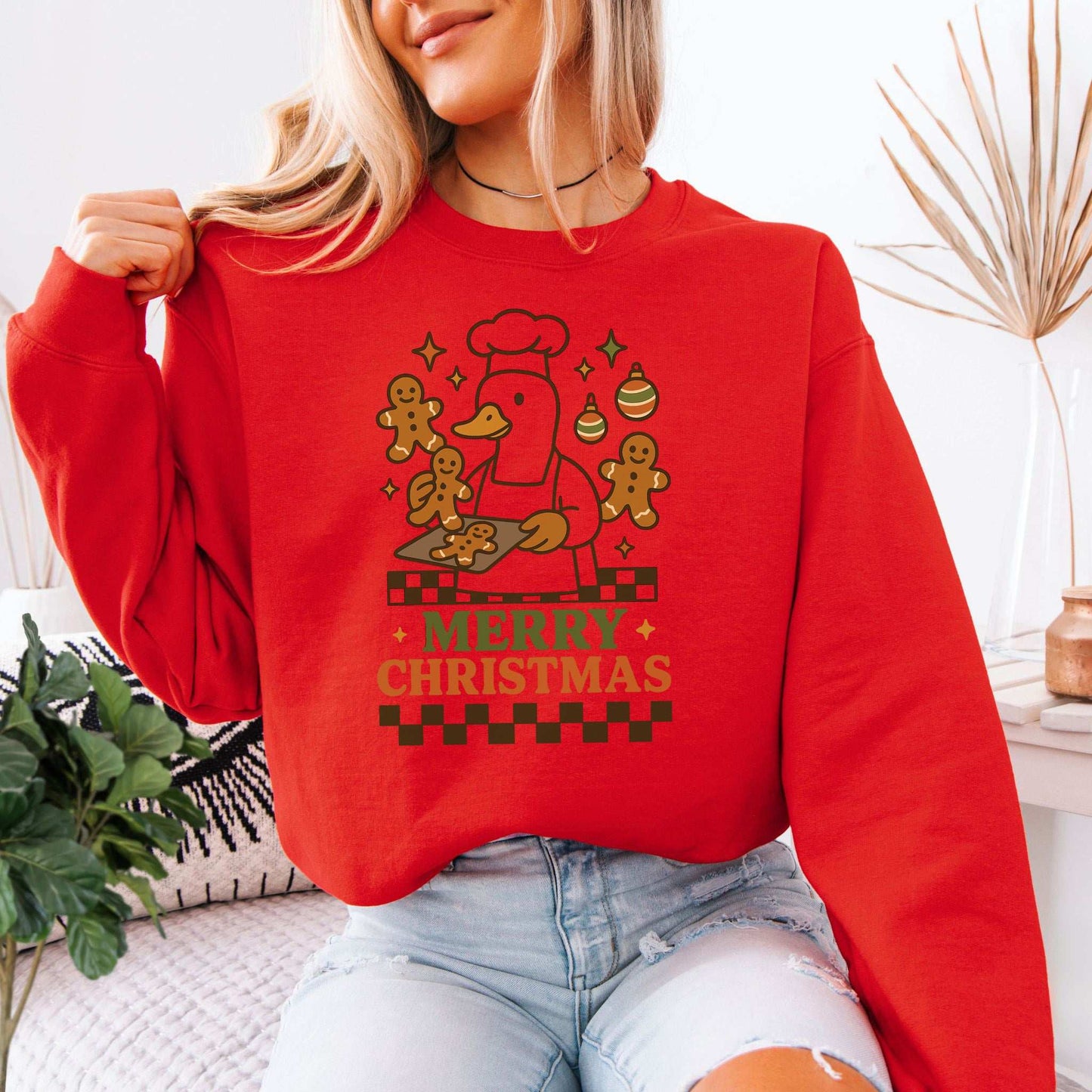 Chef Duck Christmas Sweatshirt – Funny Gingerbread Baking Gift