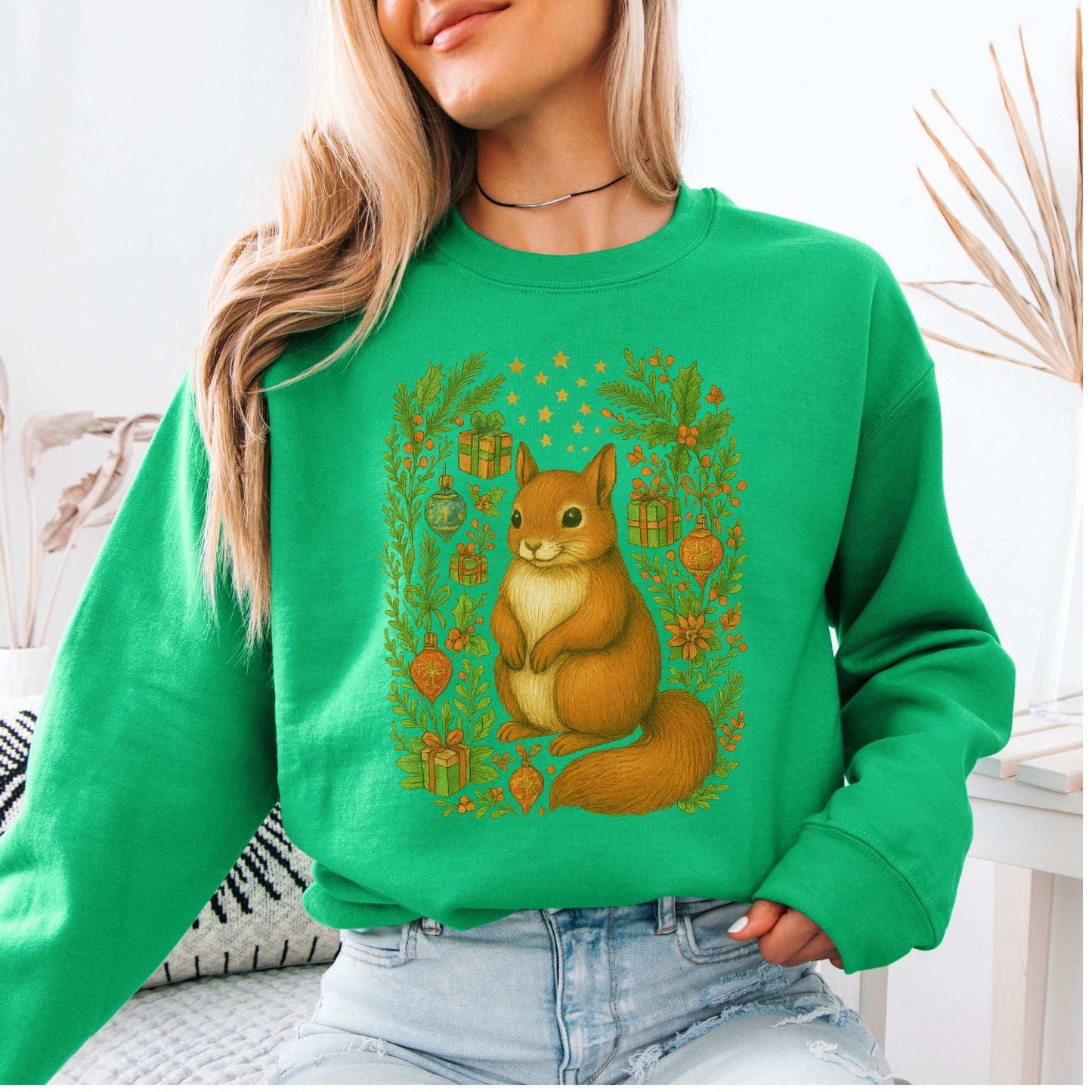 Christmas Squirrel Sweatshirt – Cute Woodland Holiday Forest Magic