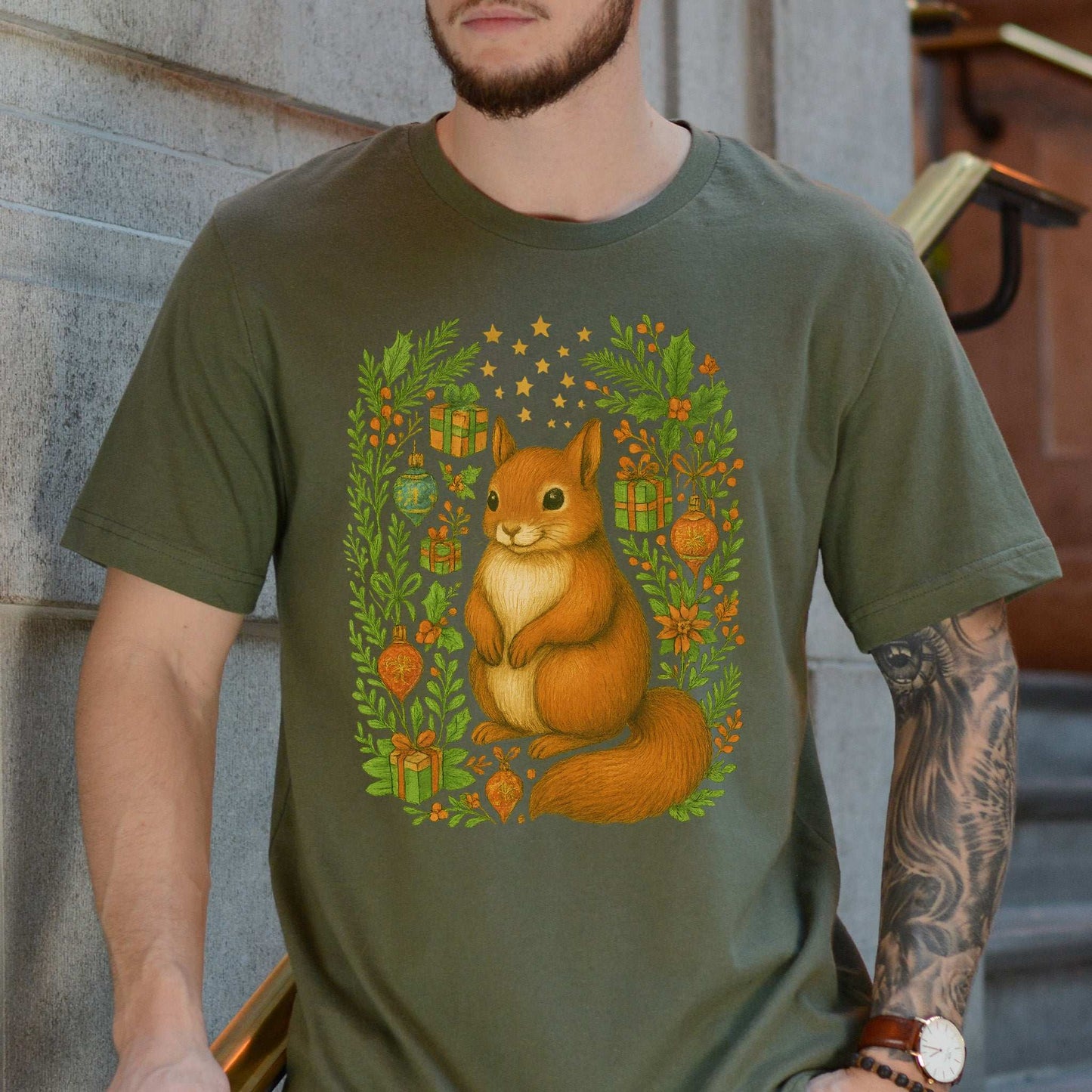 Christmas Squirrel T-Shirt – Cute Woodland Holiday Animal Tee