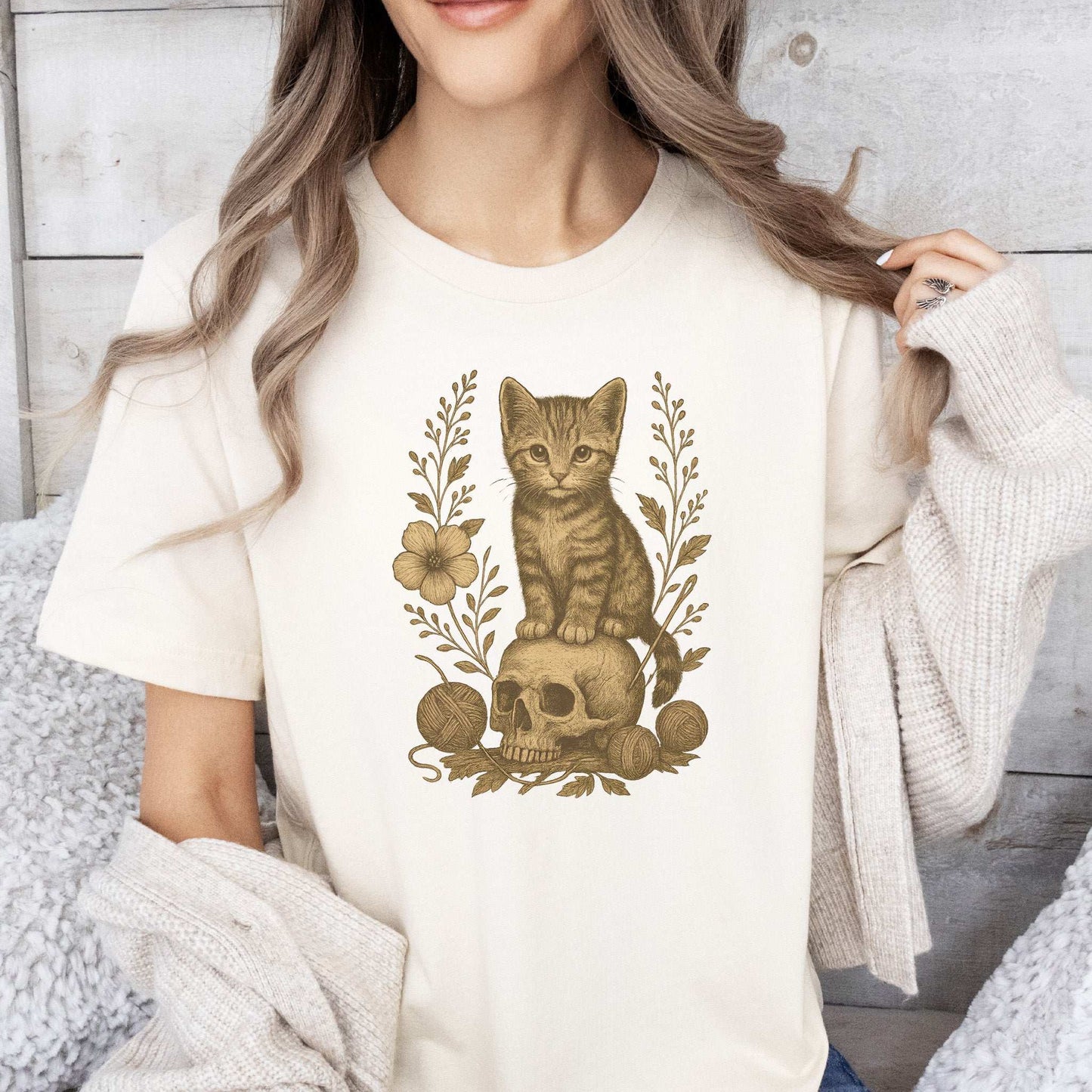 Gothic Kitten & Skull T-Shirt – Vintage Halloween Cat Floral Design