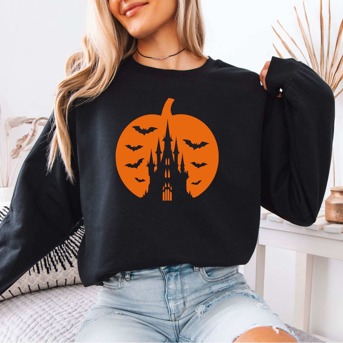 Haunted Pumpkin Castle Sweatshirt – Gothic Halloween Bat & Spooky Vibes