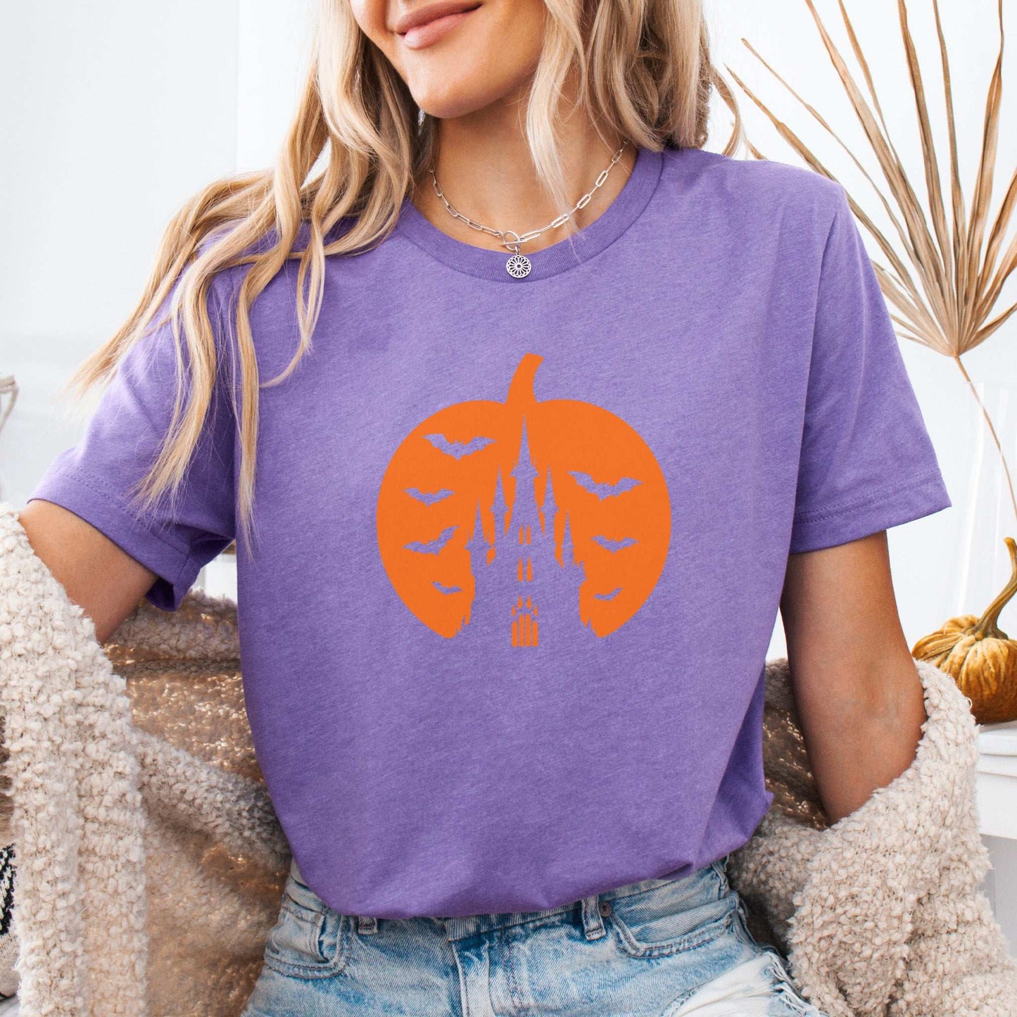 Haunted Pumpkin Castle T-Shirt – Gothic Halloween Bat & Spooky Vibes Tee