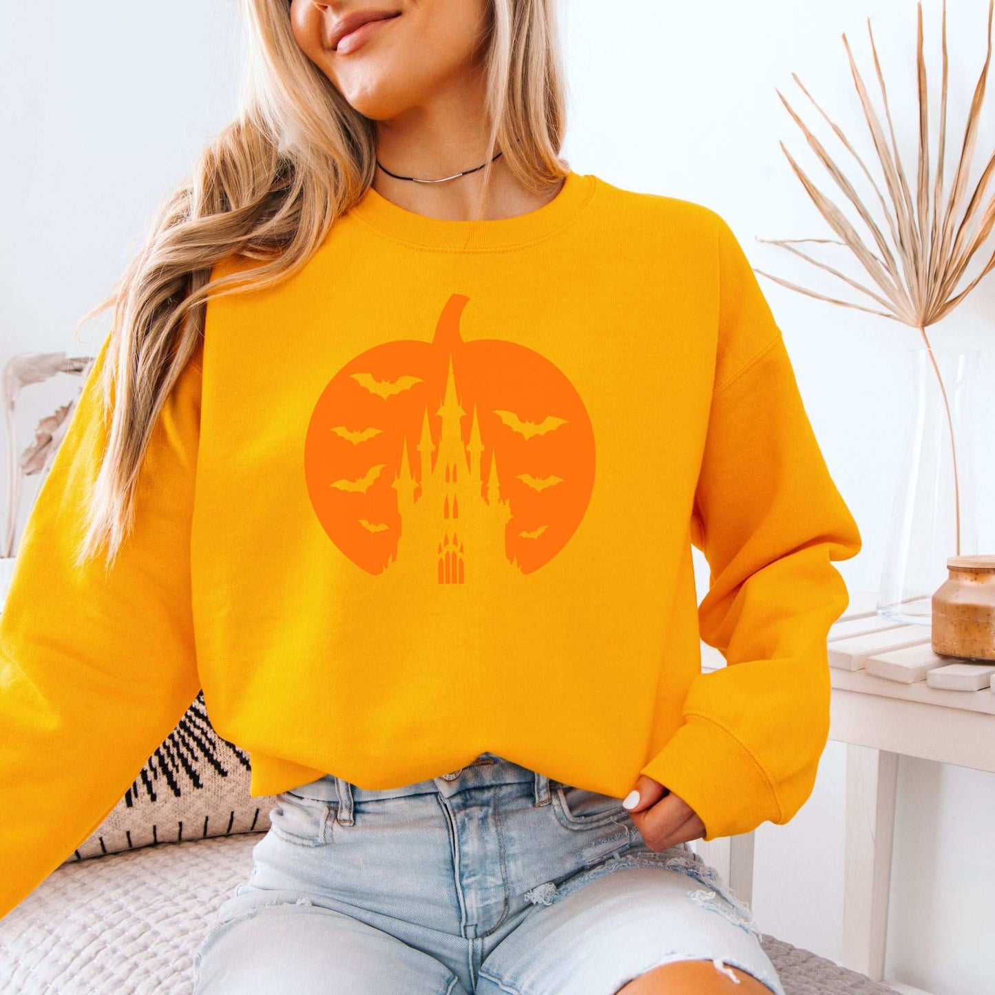 Haunted Pumpkin Castle Sweatshirt – Gothic Halloween Bat & Spooky Vibes