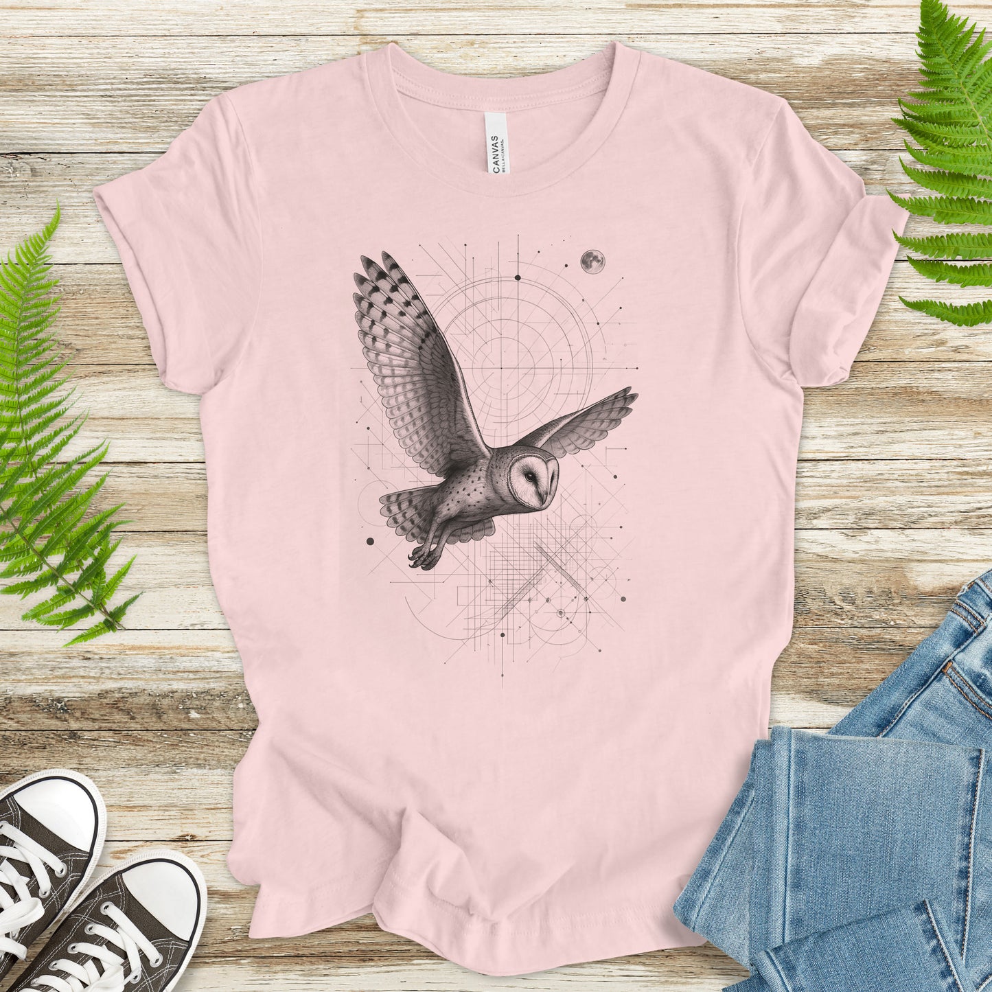 Geometric Barn Owl T-Shirt – Vintage Spirit Animal Bird Tee
