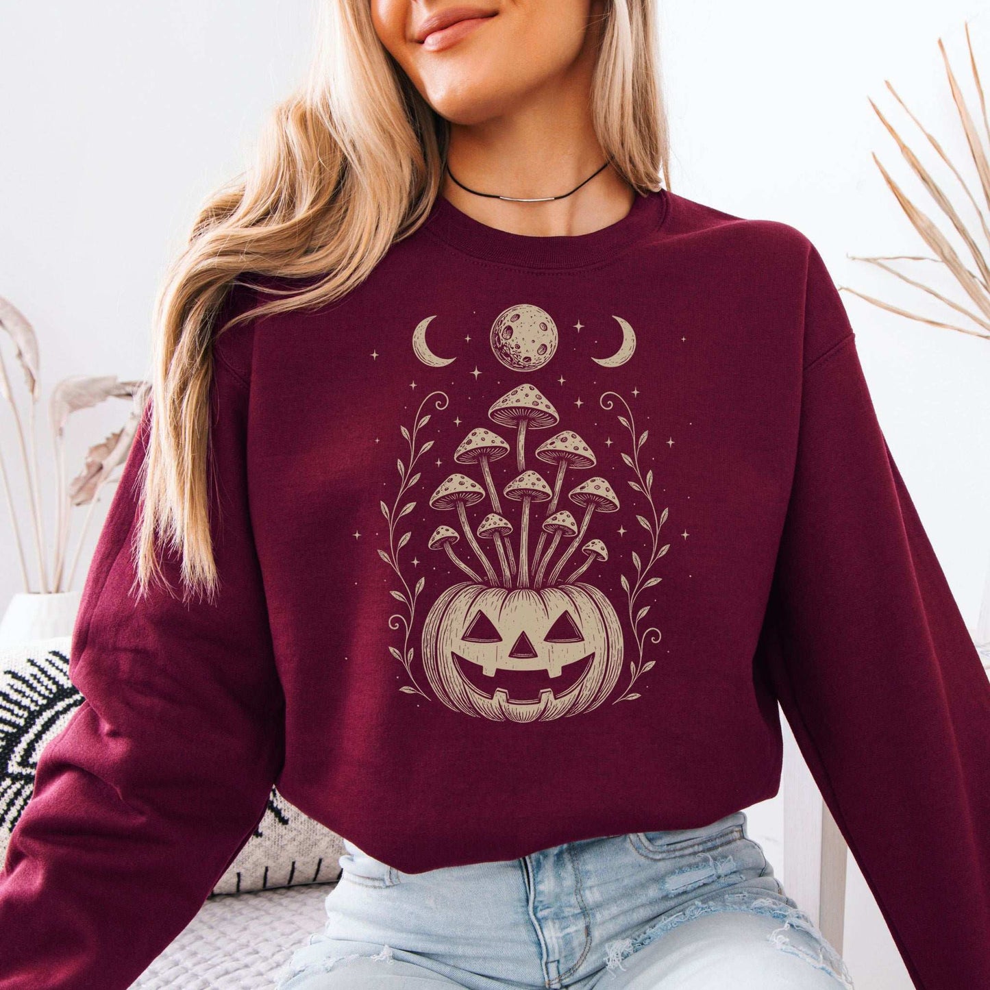 Mushroom Jack-O’-Lantern Halloween Sweatshirt – Retro Moonlit Pumpkin Magic