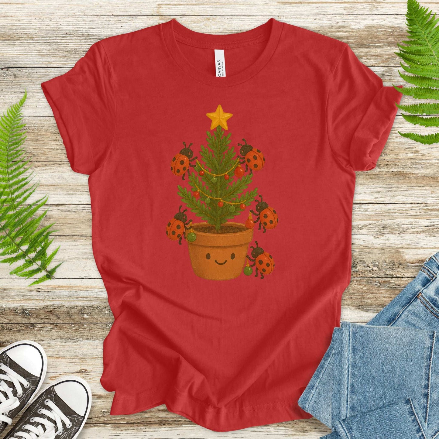 Ladybug Christmas Tree T-Shirt – Cute Bug Lovers Holiday Tee