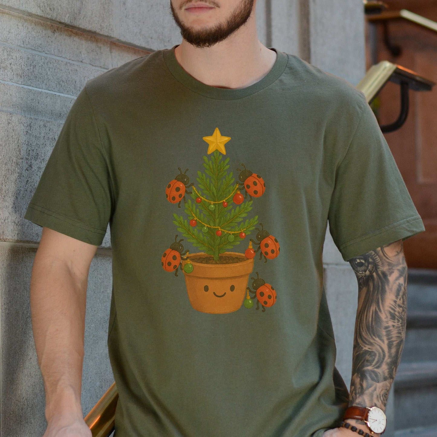 Ladybug Christmas Tree T-Shirt – Cute Bug Lovers Holiday Tee