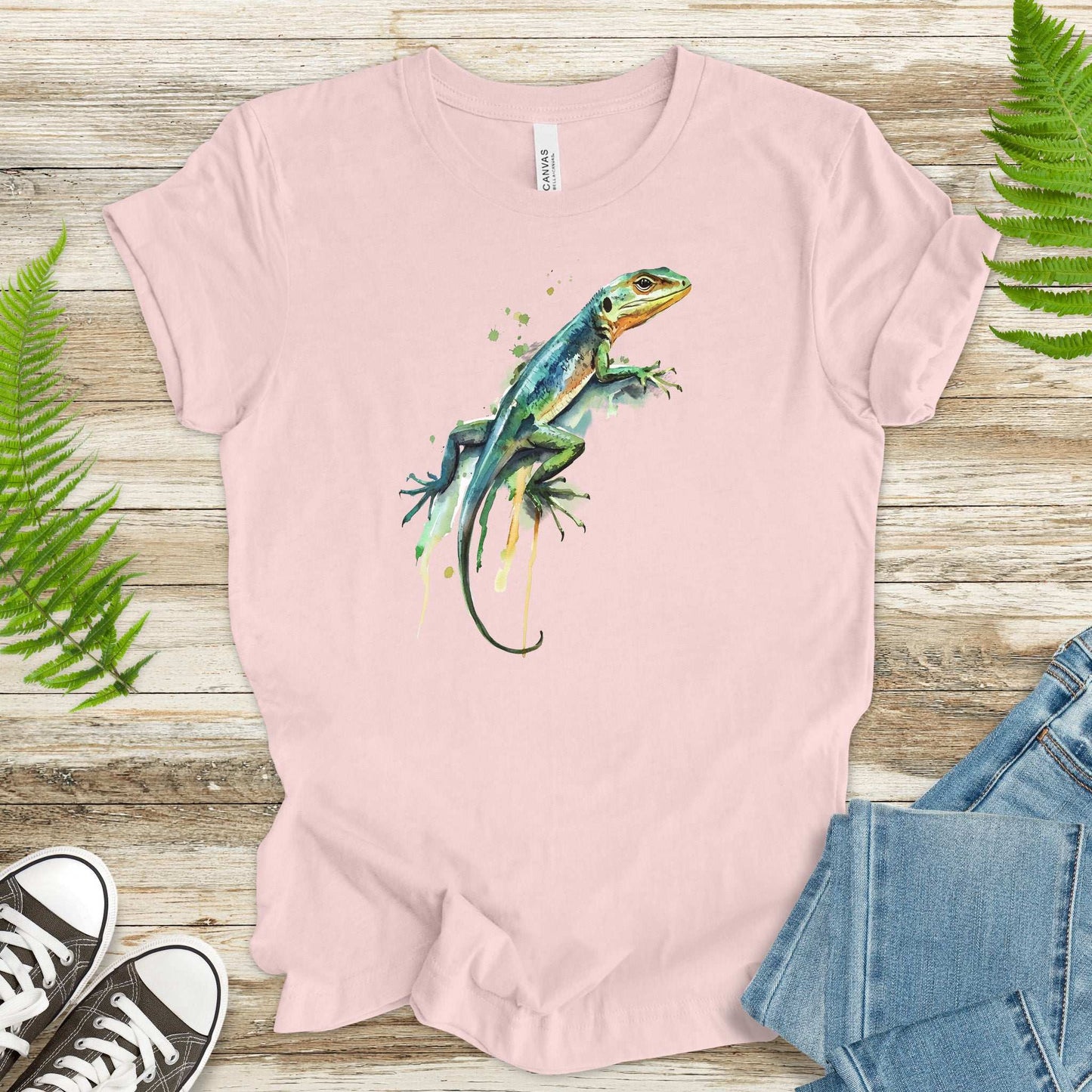 Watercolor Lizard T-Shirt – Vibrant Reptile Lover Nature Tee