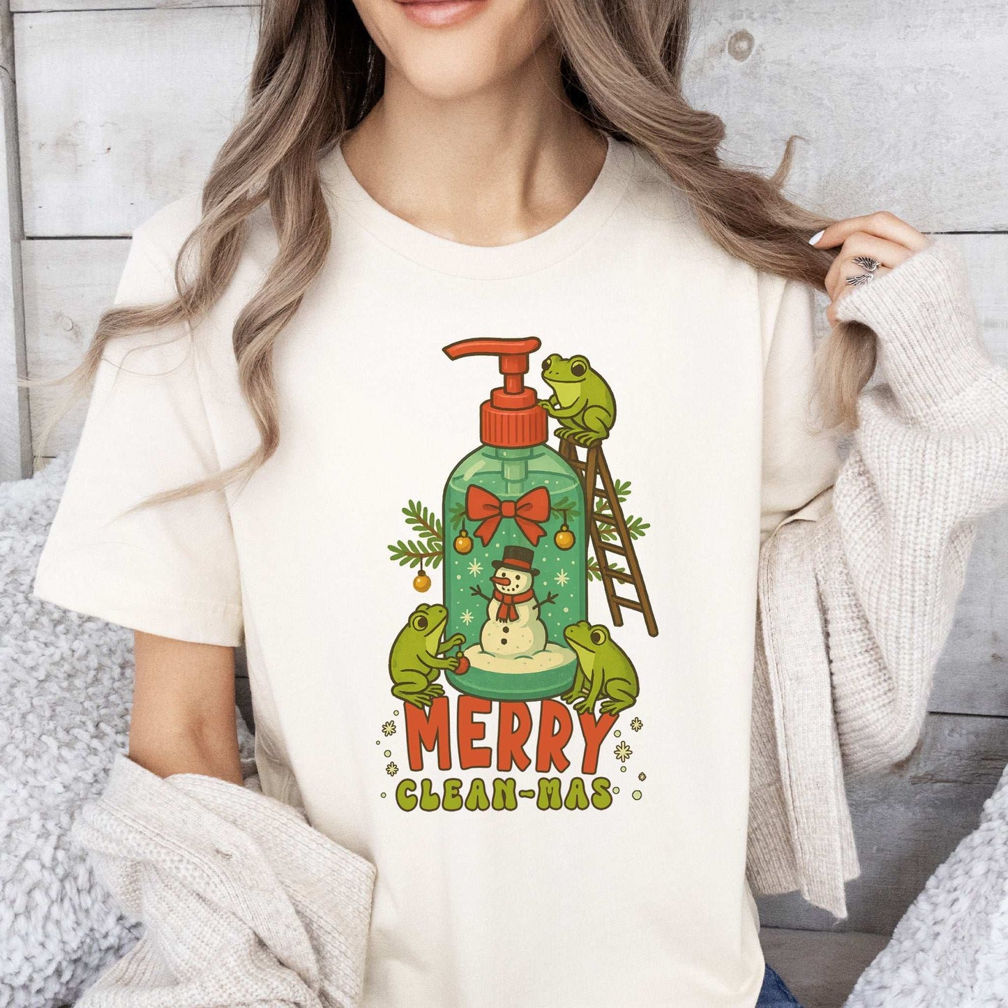 Merry Clean-mas T-Shirt – Funny Frog & Hand Soap Christmas Tee