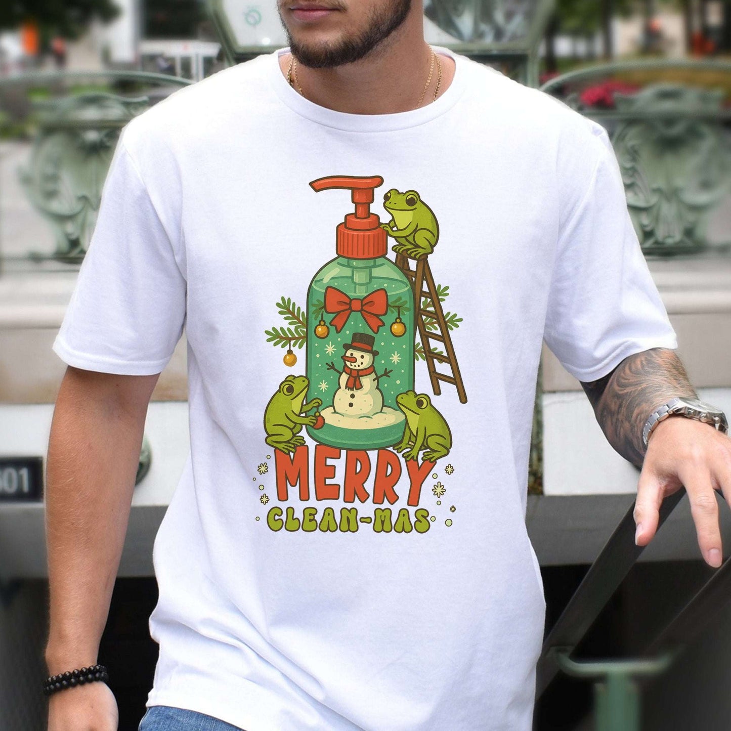 Merry Clean-mas T-Shirt – Funny Frog & Hand Soap Christmas Tee
