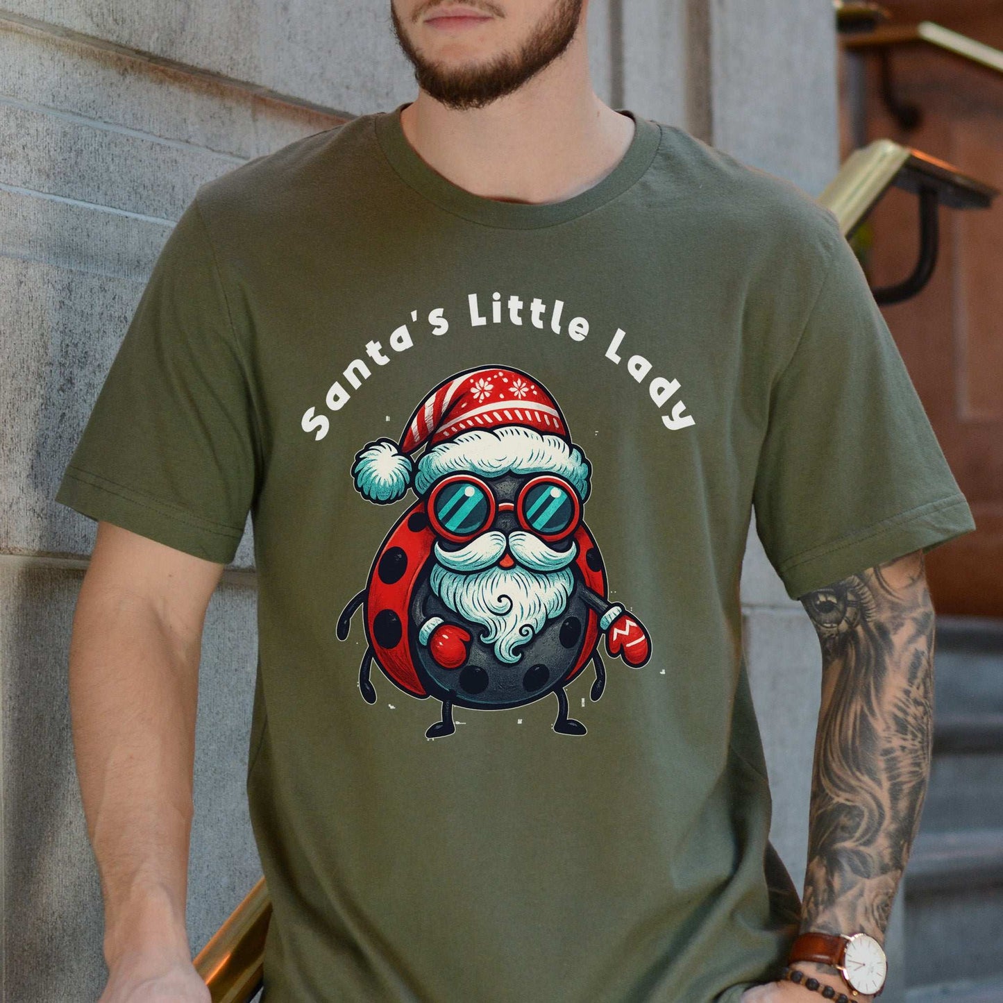 Santa’s Little Lady T-Shirt – Funny Ladybug Christmas Bug Tee
