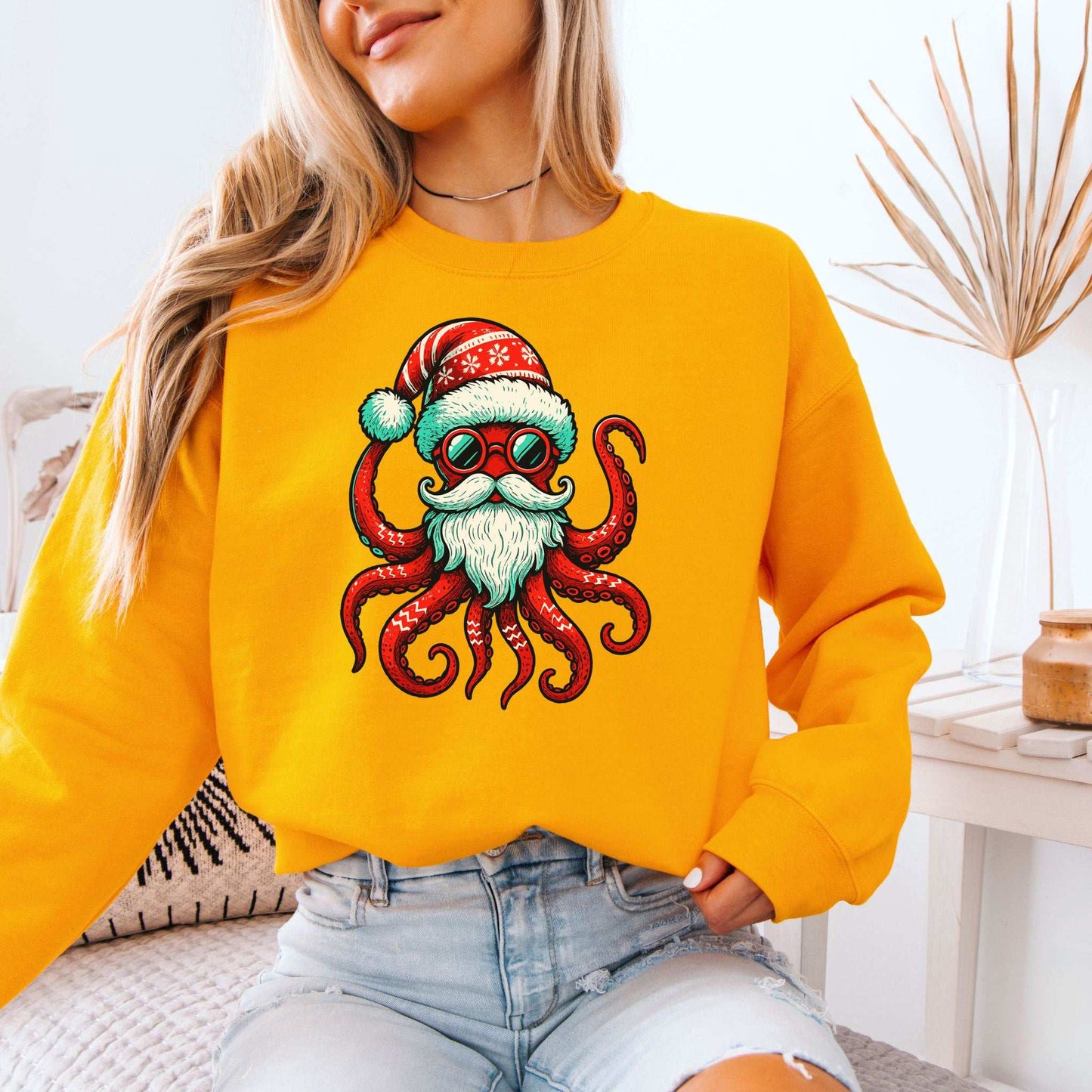 Santa Kraken Sweatshirt – Funny Octopus Christmas Sea Life Style