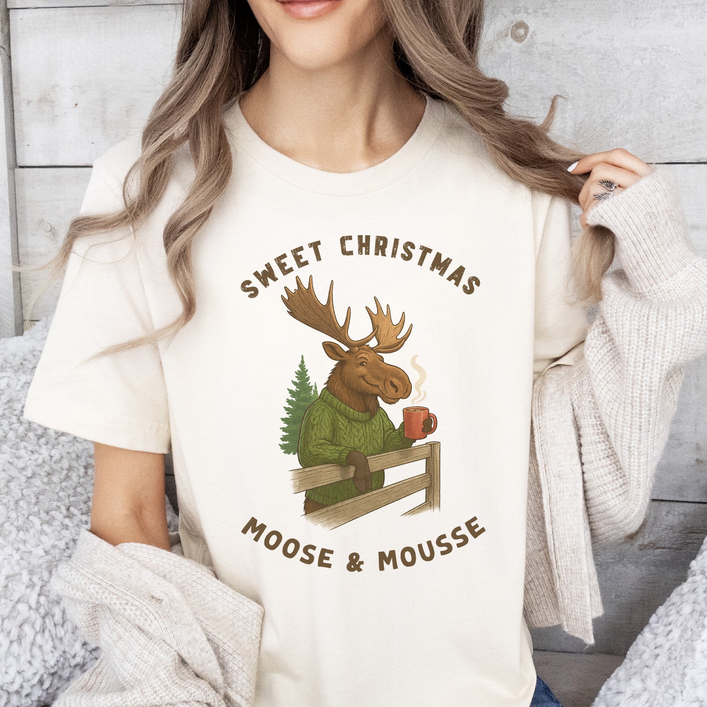 Sweet Christmas Moose T-Shirt – Funny Holiday Forest Gift Tee
