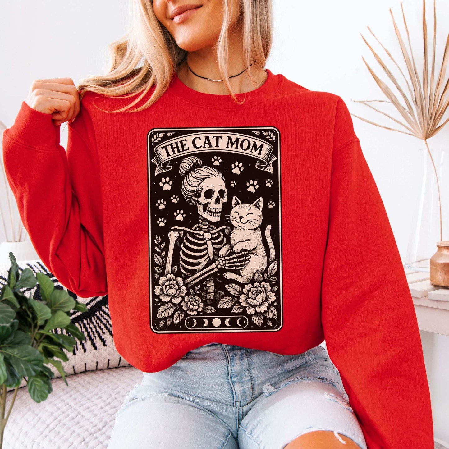 Cat Mom Skeleton Tarot Sweatshirt – Spooky Gothic Style for Cat Lovers