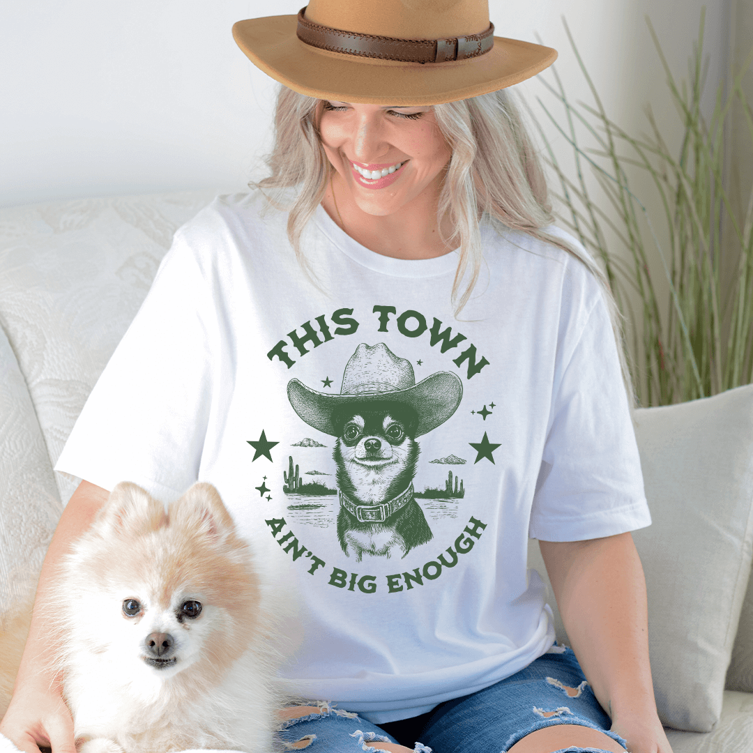Chihuahua Sheriff Showdown T-Shirt