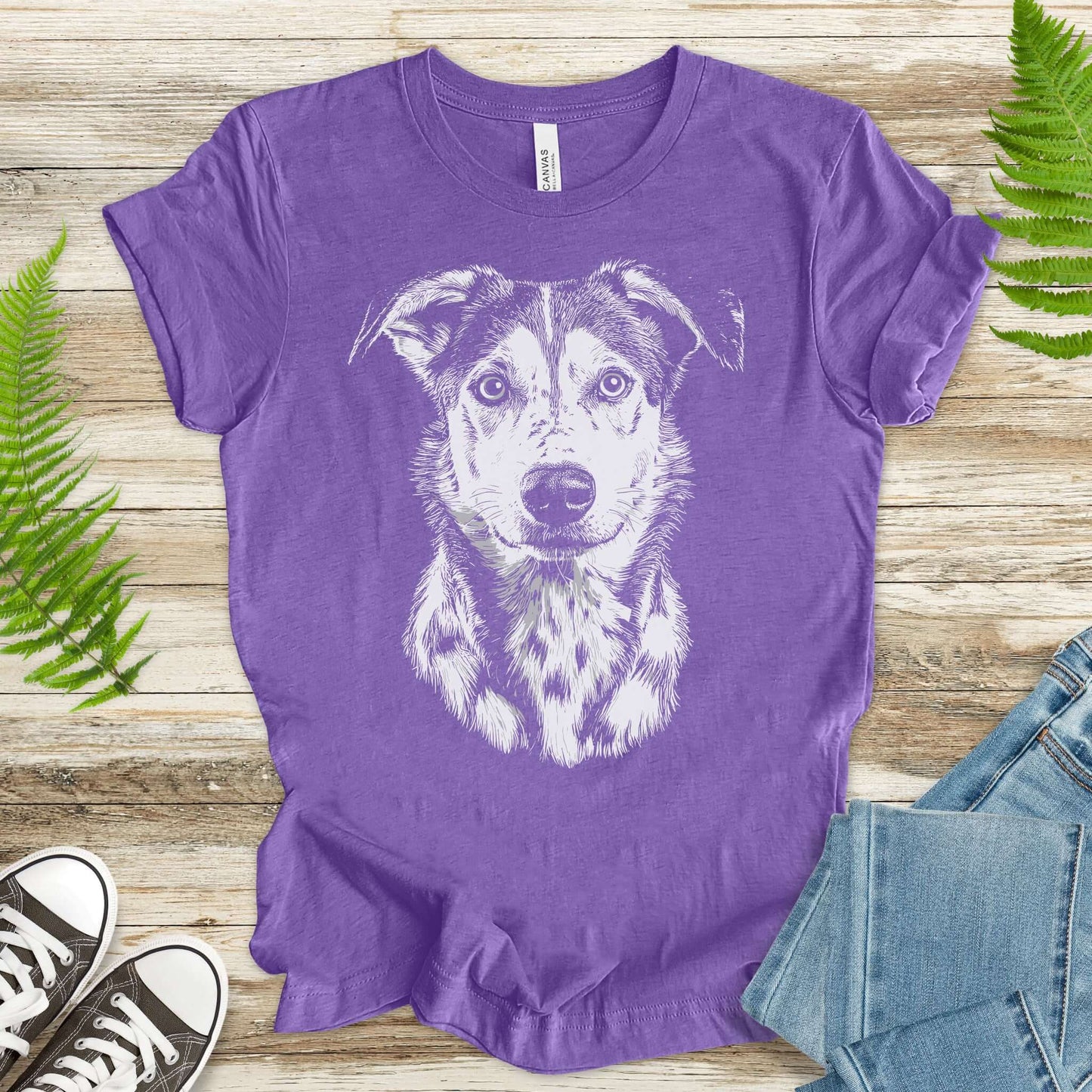 Realistic Husky Dog Lover T-Shirt – Vintage Style Pet Portrait Tee
