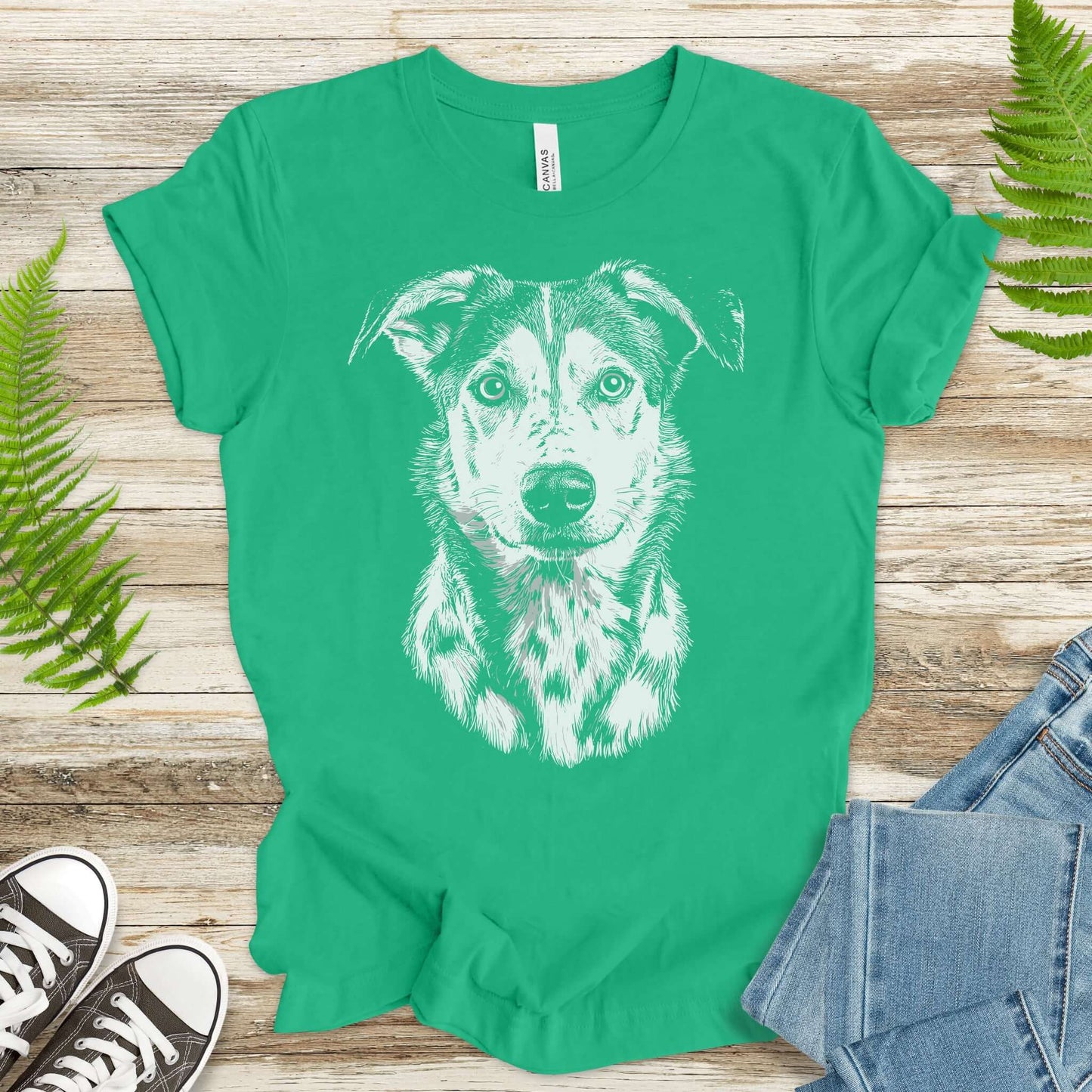 Realistic Husky Dog Lover T-Shirt – Vintage Style Pet Portrait Tee