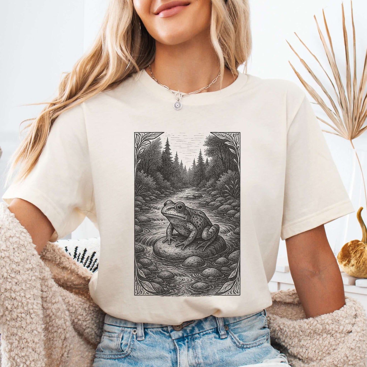 Still Waters – Frog Spirit Animal T-Shirt