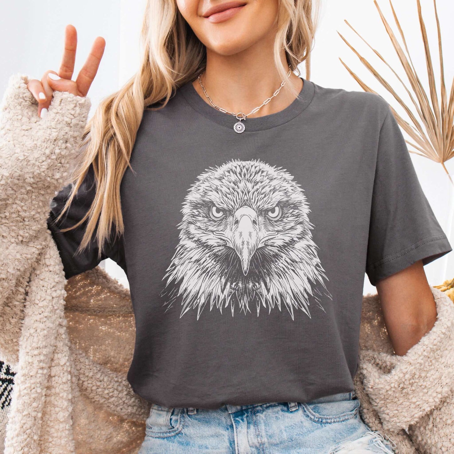 Eagle Face T-Shirt – Majestic Bird of Prey Tee