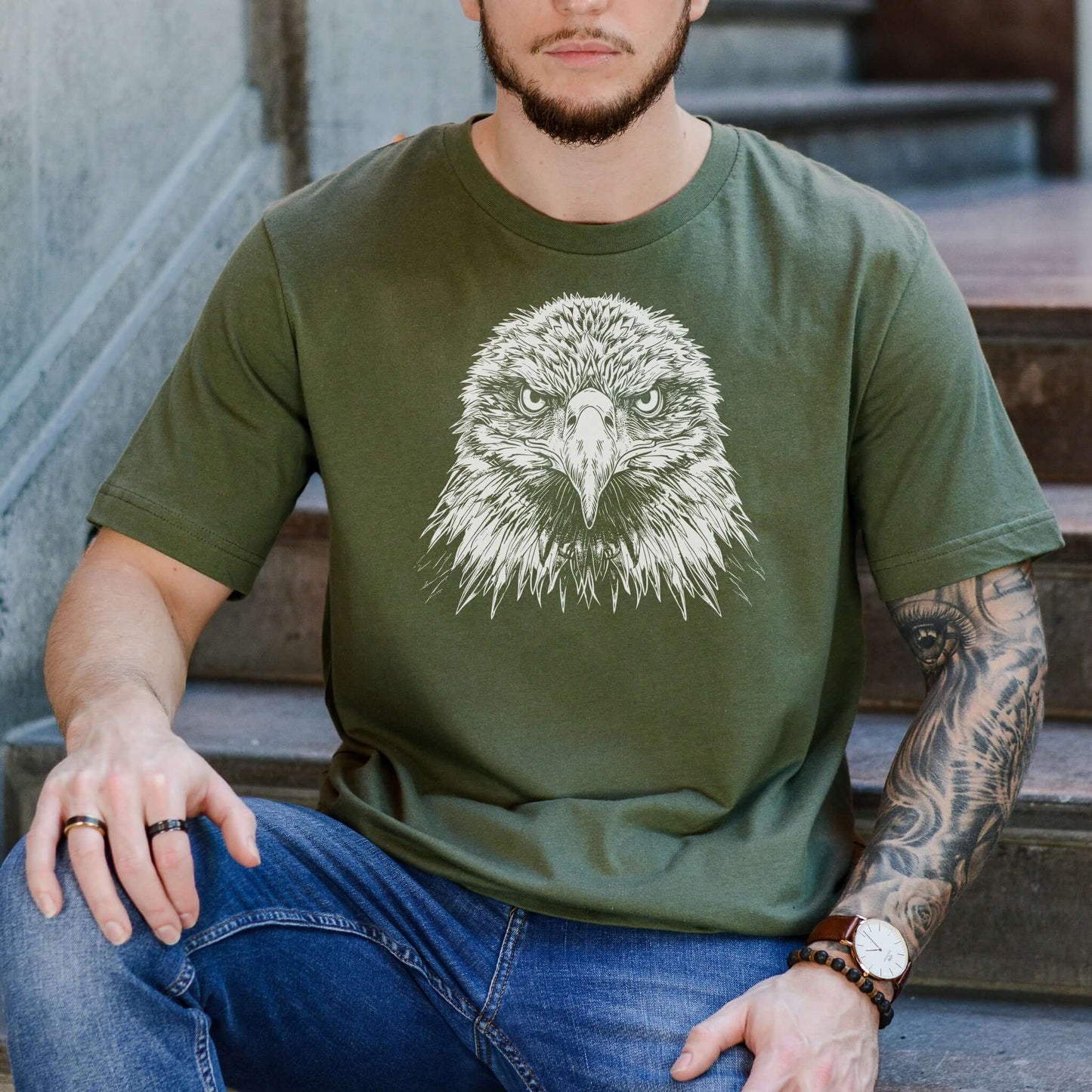 Eagle Face T-Shirt – Majestic Bird of Prey Tee