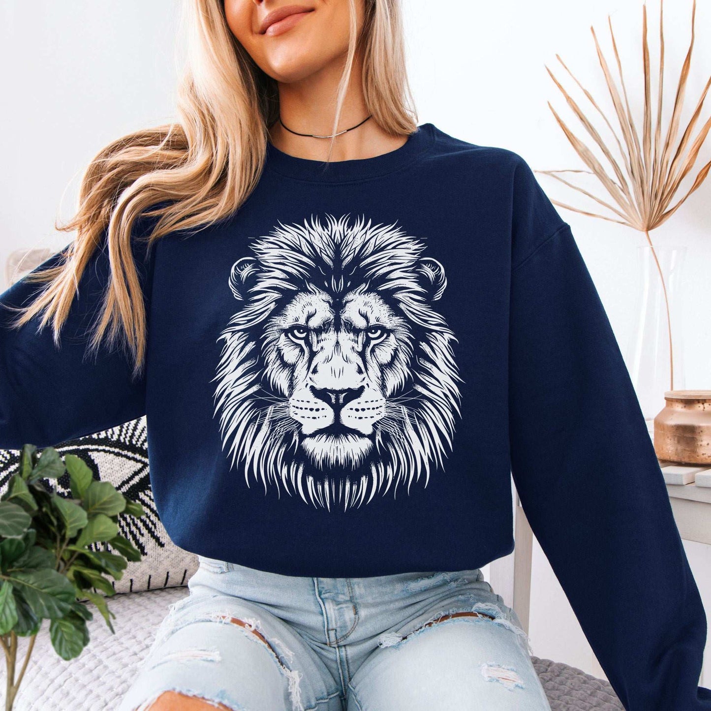 Lion Face Sweatshirt – Hand-Drawn Jungle King with Alpha Energy