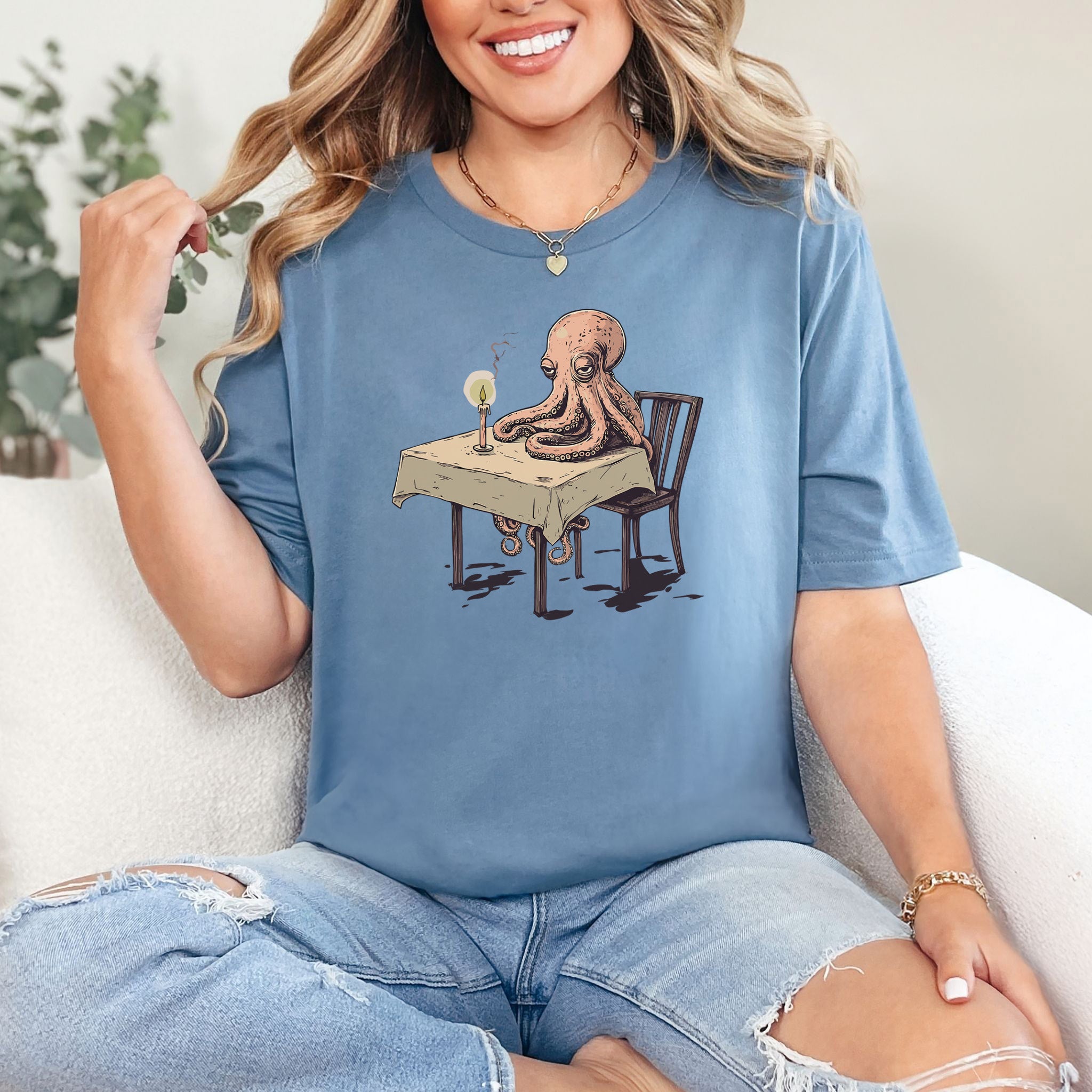 Lonely Hearts Club: The Single Octopus T-Shirt