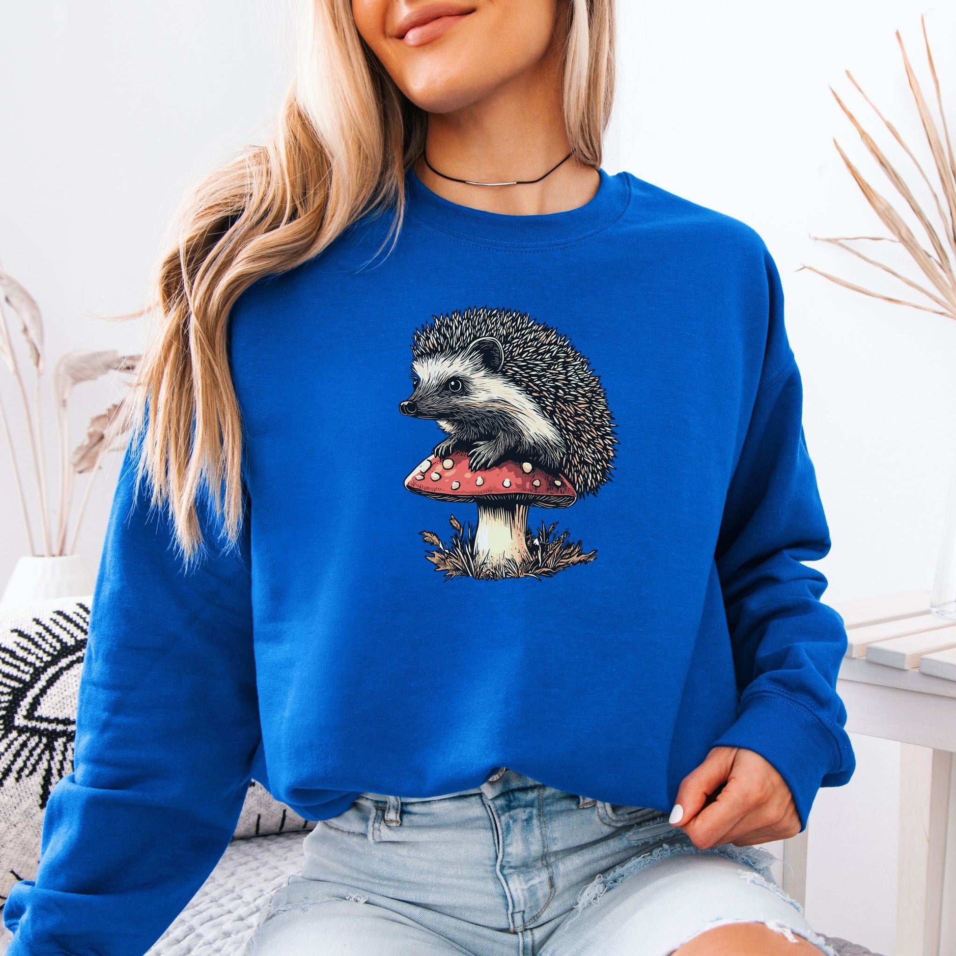 Hedgehog on Mushroom Sweatshirt – Vintage Woodland Gift with Cute Forest Vibes