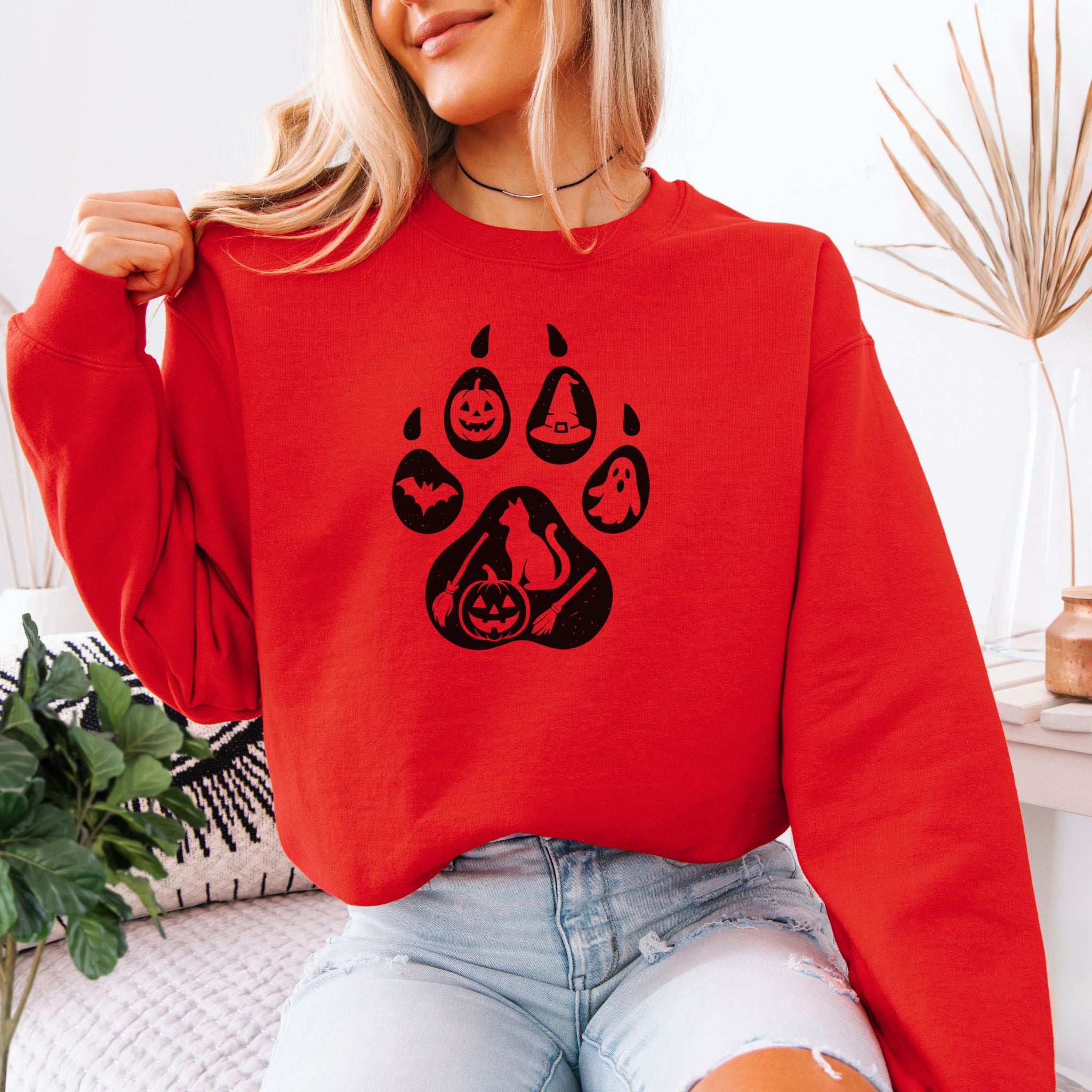 Halloween Cat Paw Print Sweatshirt – Spooky Season Gift for Cat Lovers