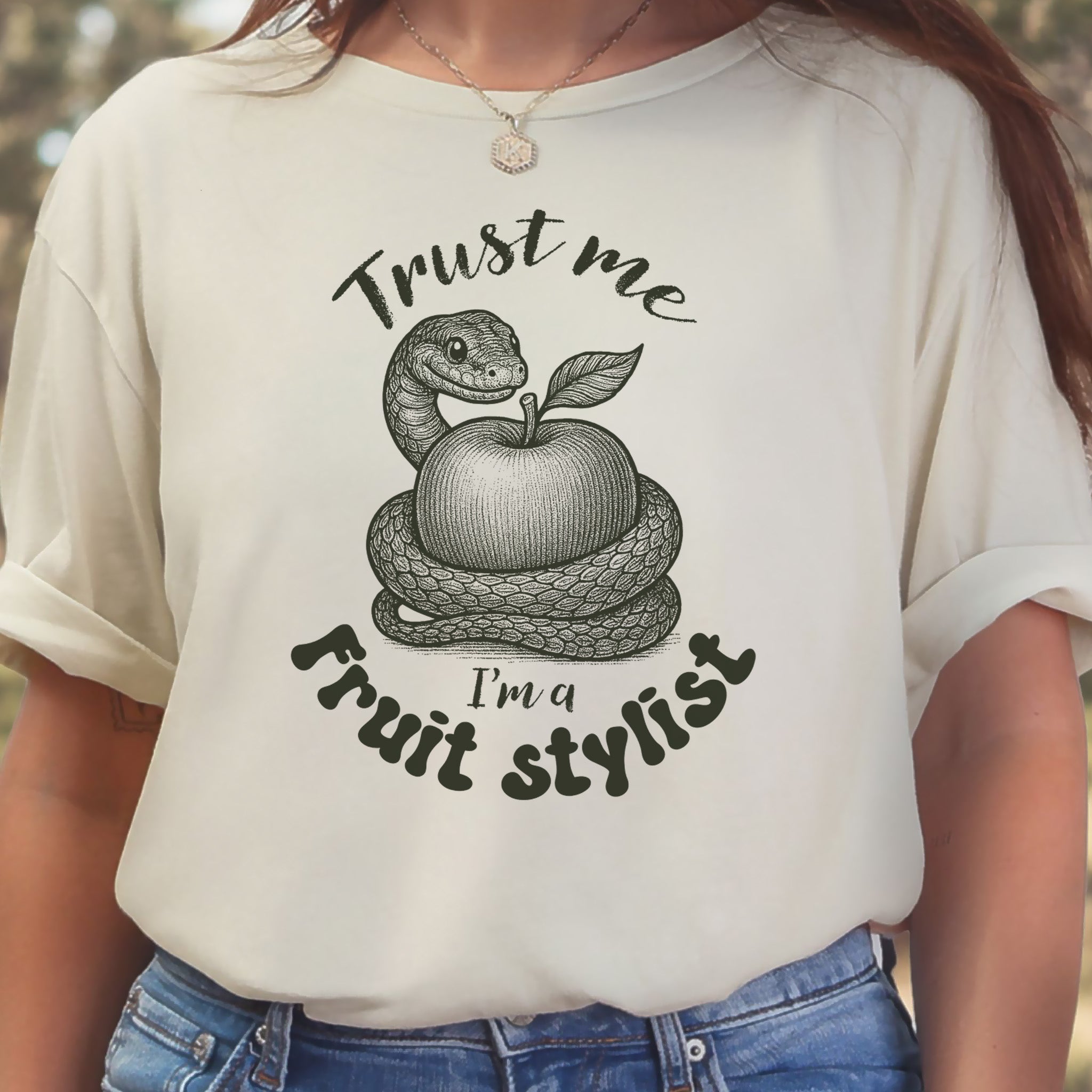 Trust Me I'm a Fruit Stylist – Funny Snake Meme Shirt for Serpent Lovers & Sarcastic Vibes