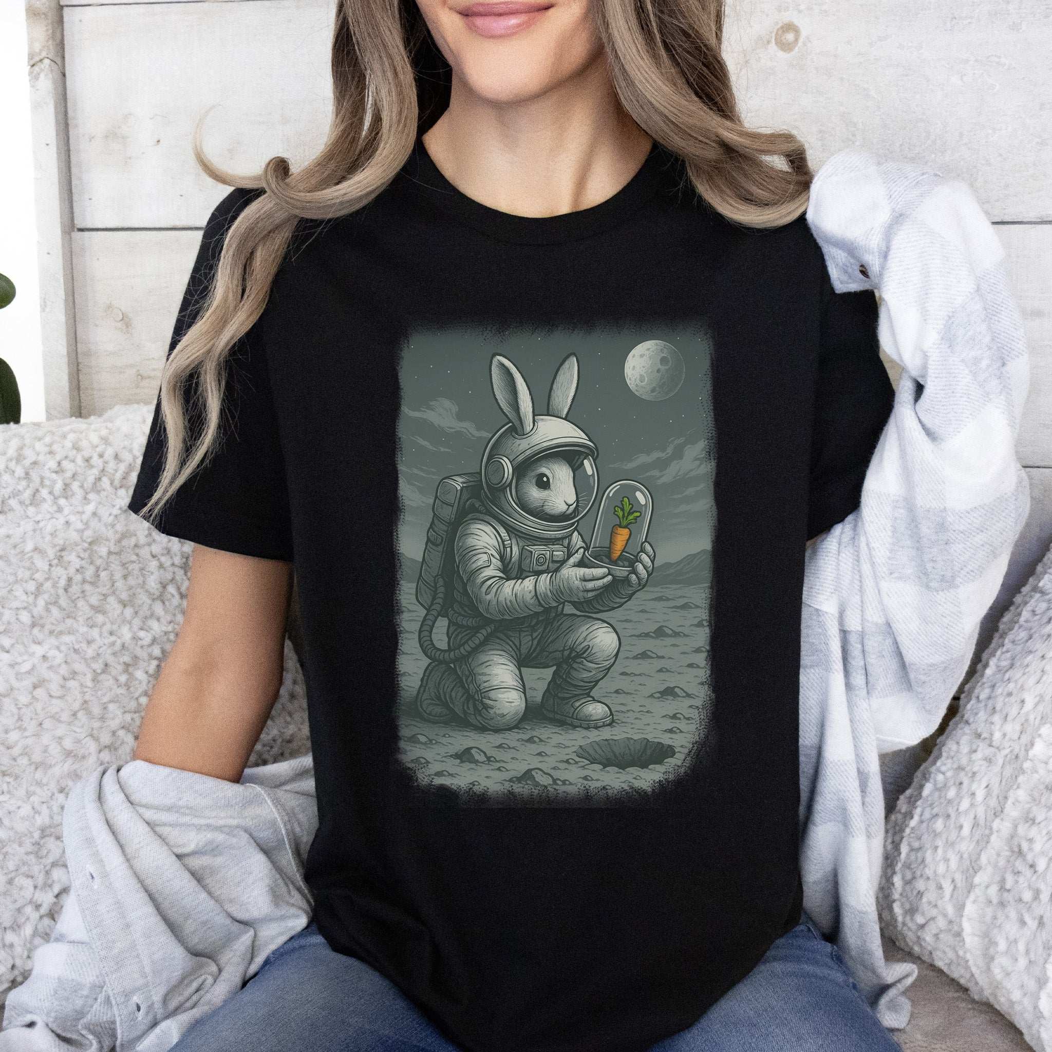 Astronaut Bunny Carrot T-Shirt – Funny Space Rabbit Galaxy Tee