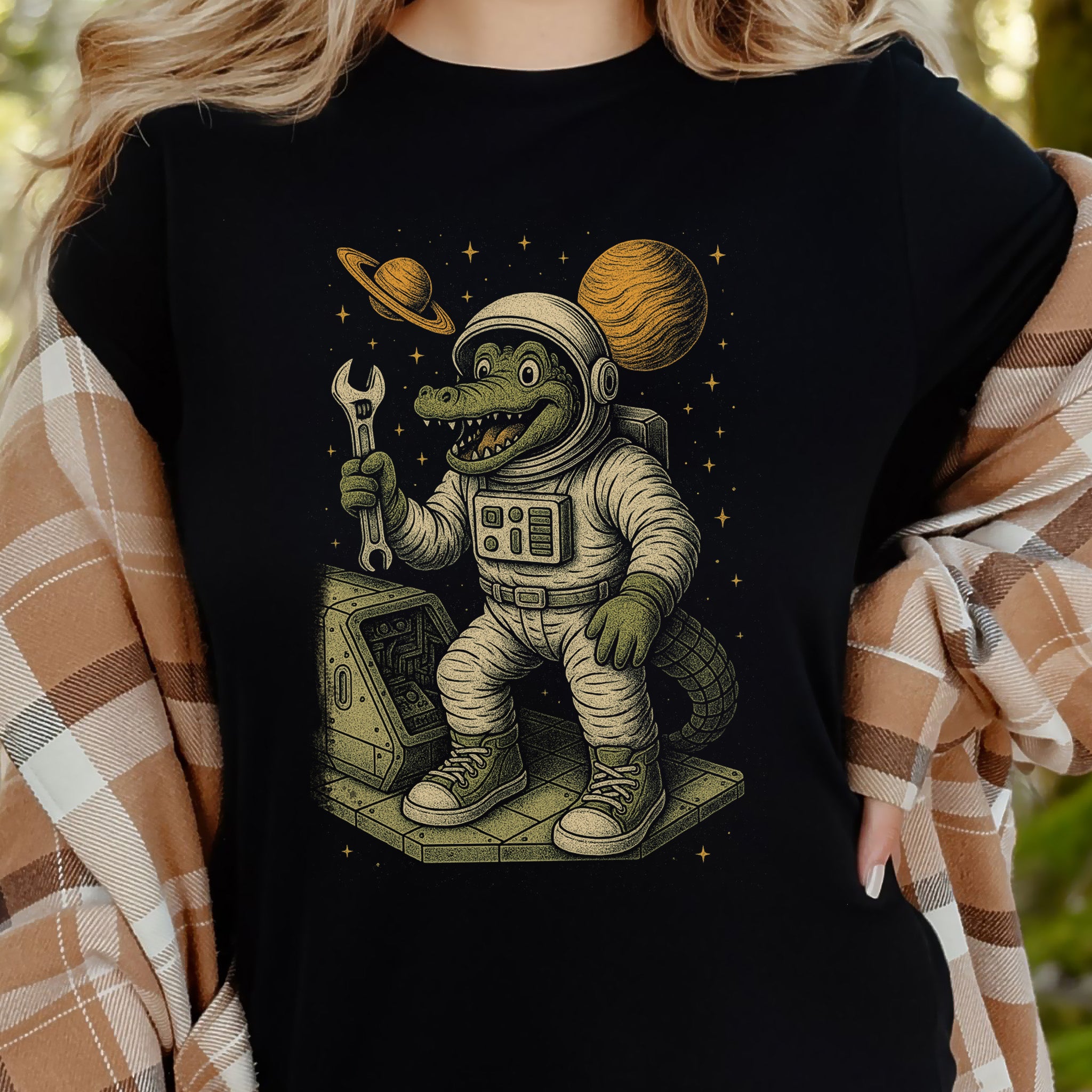 Astronaut Alligator Repair Crew T-Shirt – Funny Space Reptile Tee