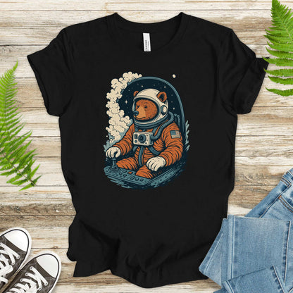 Astronaut Bear Space T-Shirt – Retro Cosmic Grizzly Galaxy Tee