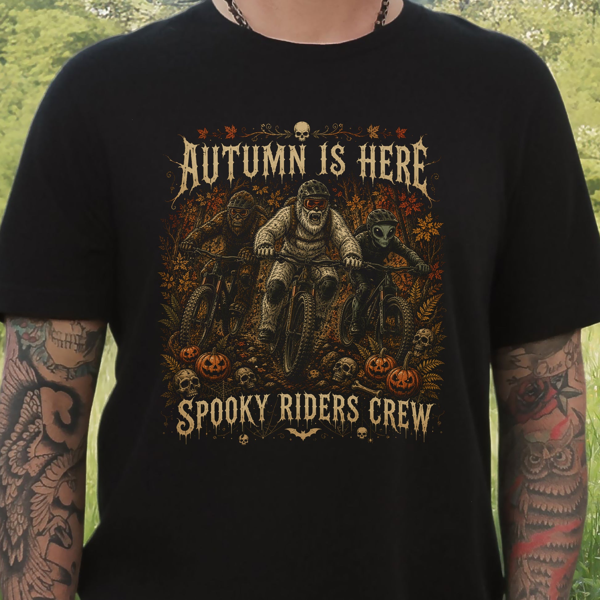 Autumn Is Here Spooky Riders Crew Bigfoot Yeti Alien MTB Halloween T-Shirt
