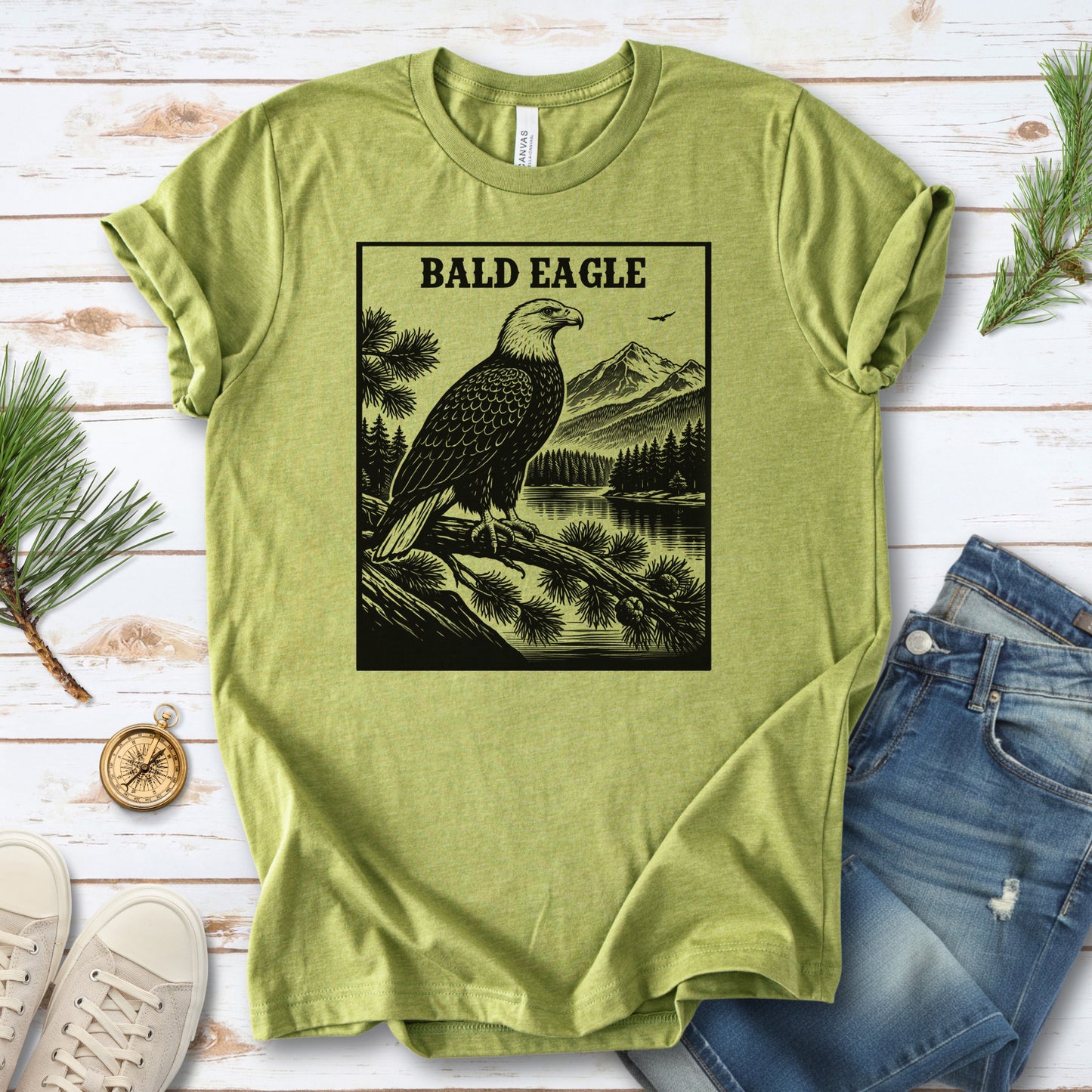 Bald Eagle Mountain Landscape Vintage Raptor Wildlife T-Shirt