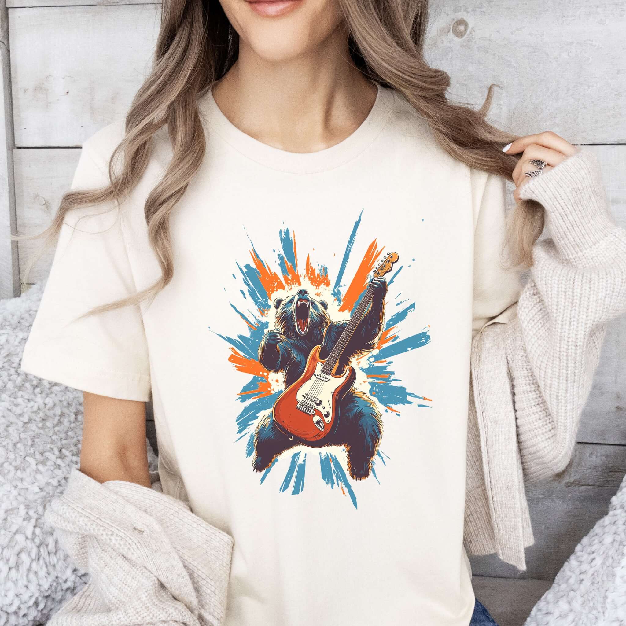 Bear Solo – Wild Rock Guitar Animal T-Shir