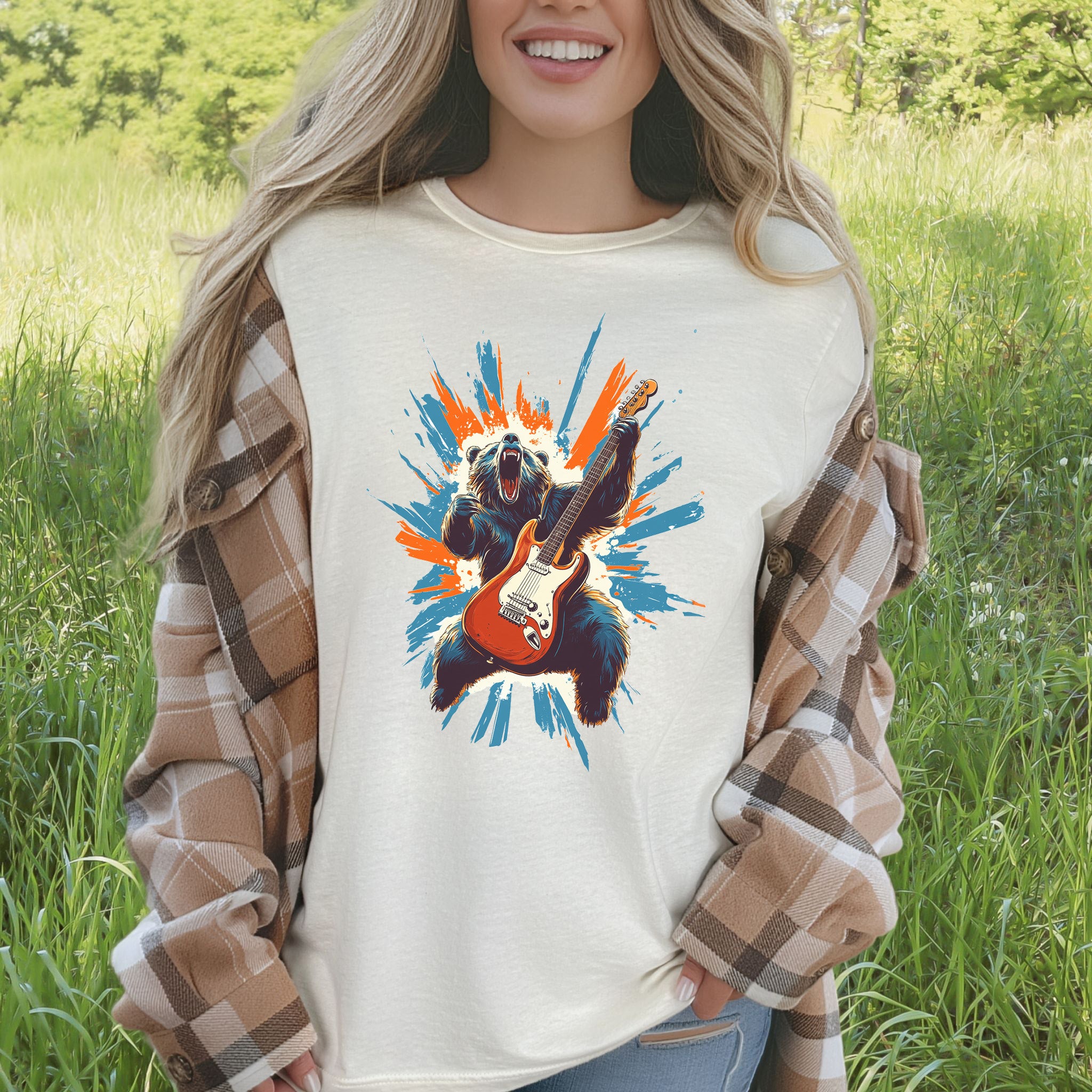 Bear Solo – Wild Rock Guitar Animal T-Shir