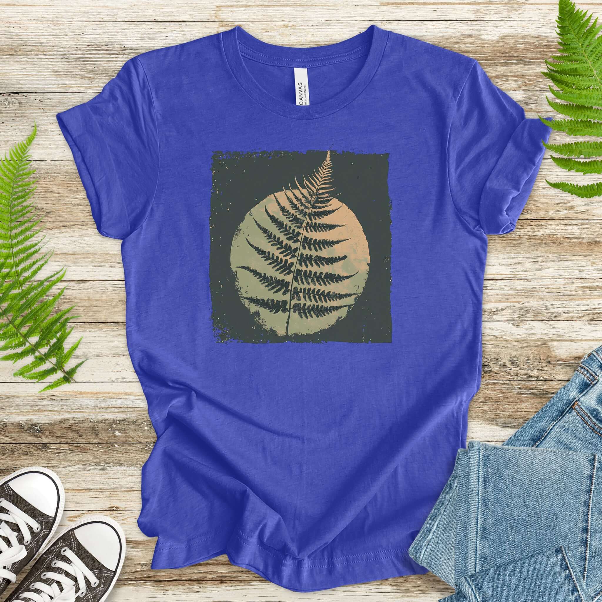Retro Decorative Leaf Screen Print Style T-Shirt