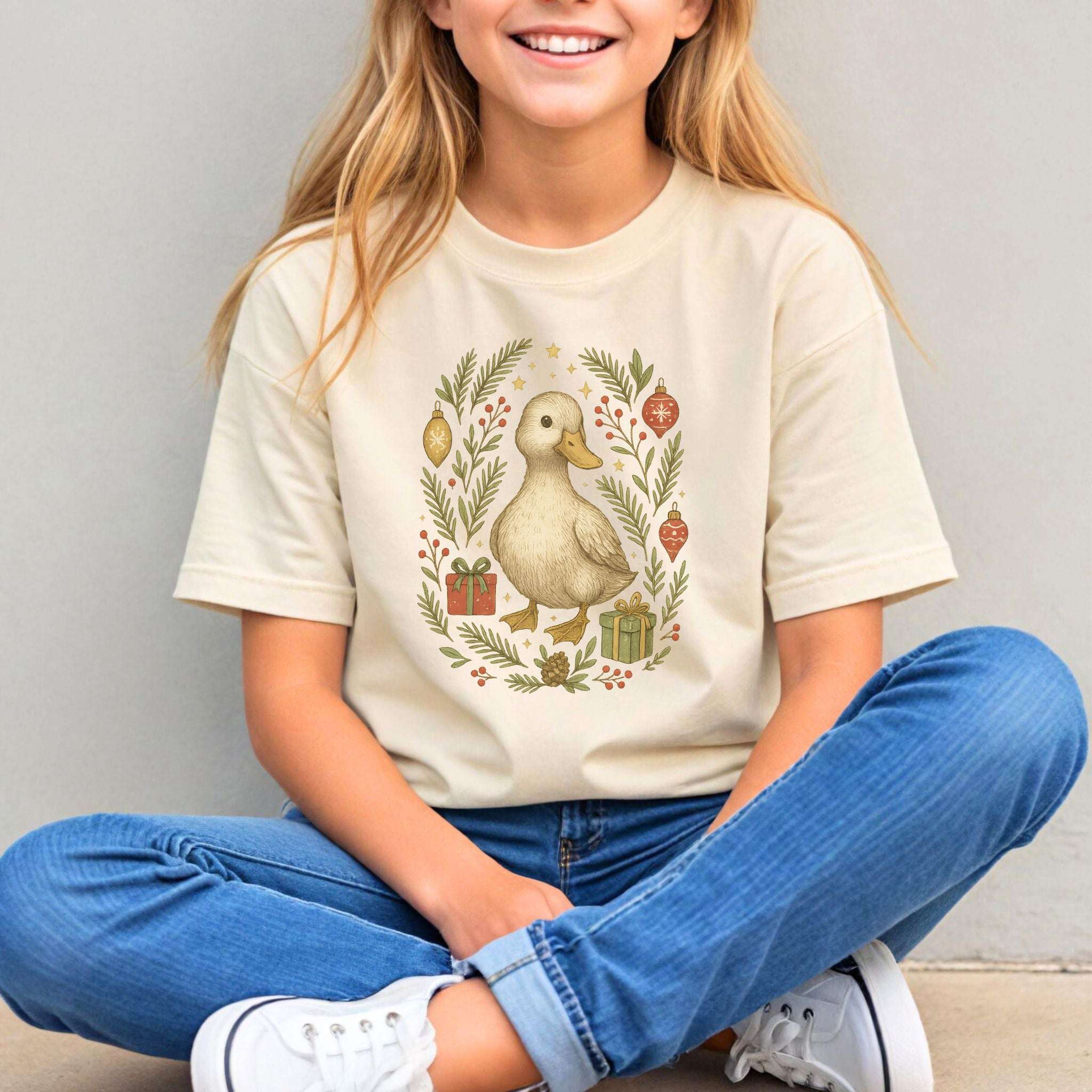 Christmas Duck Youth Tee – Cute Holiday Bird Lovers Gift Shirt