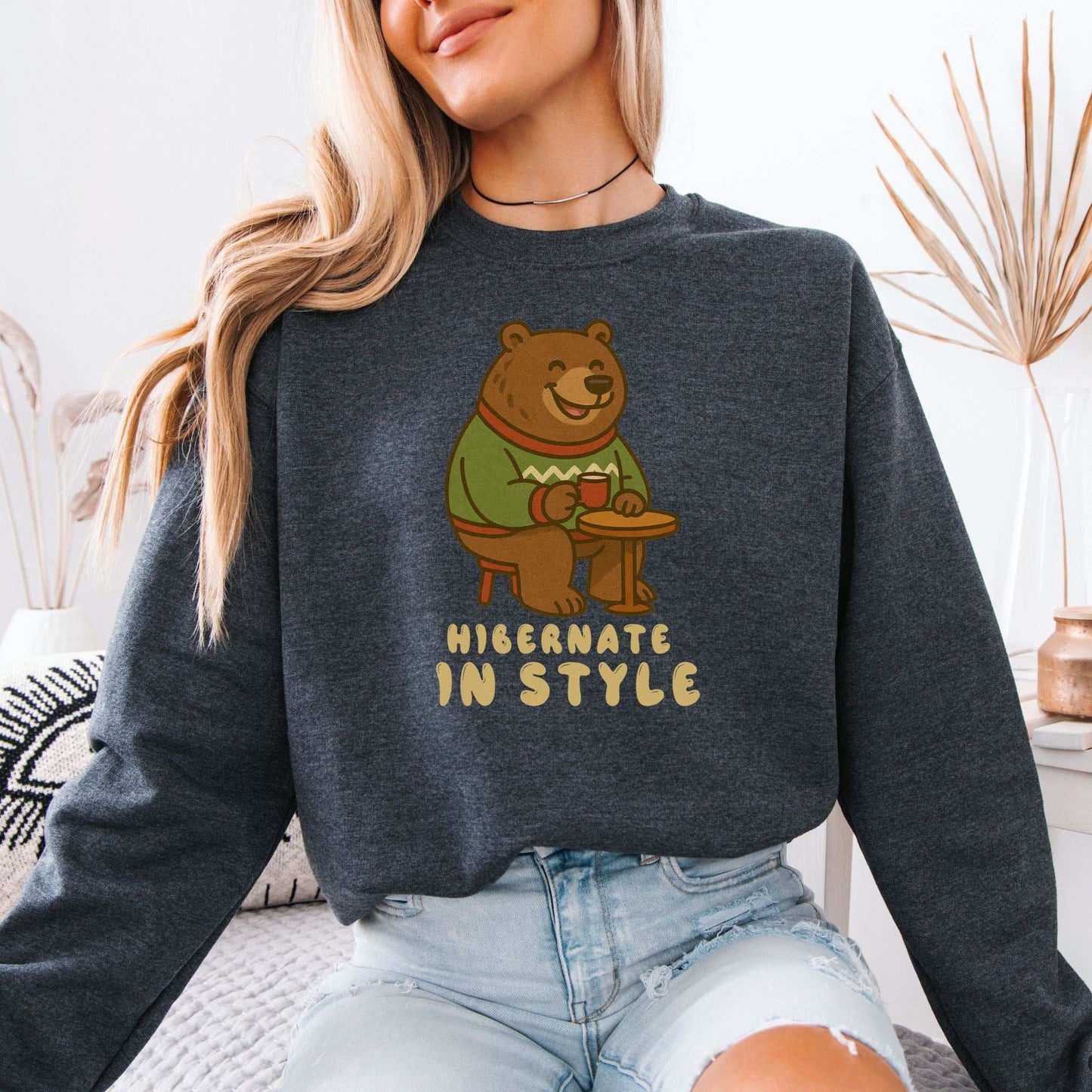 Cozy Bear Cocoa Sweatshirt – Funny Holiday Gift for Hot Chocolate Lovers