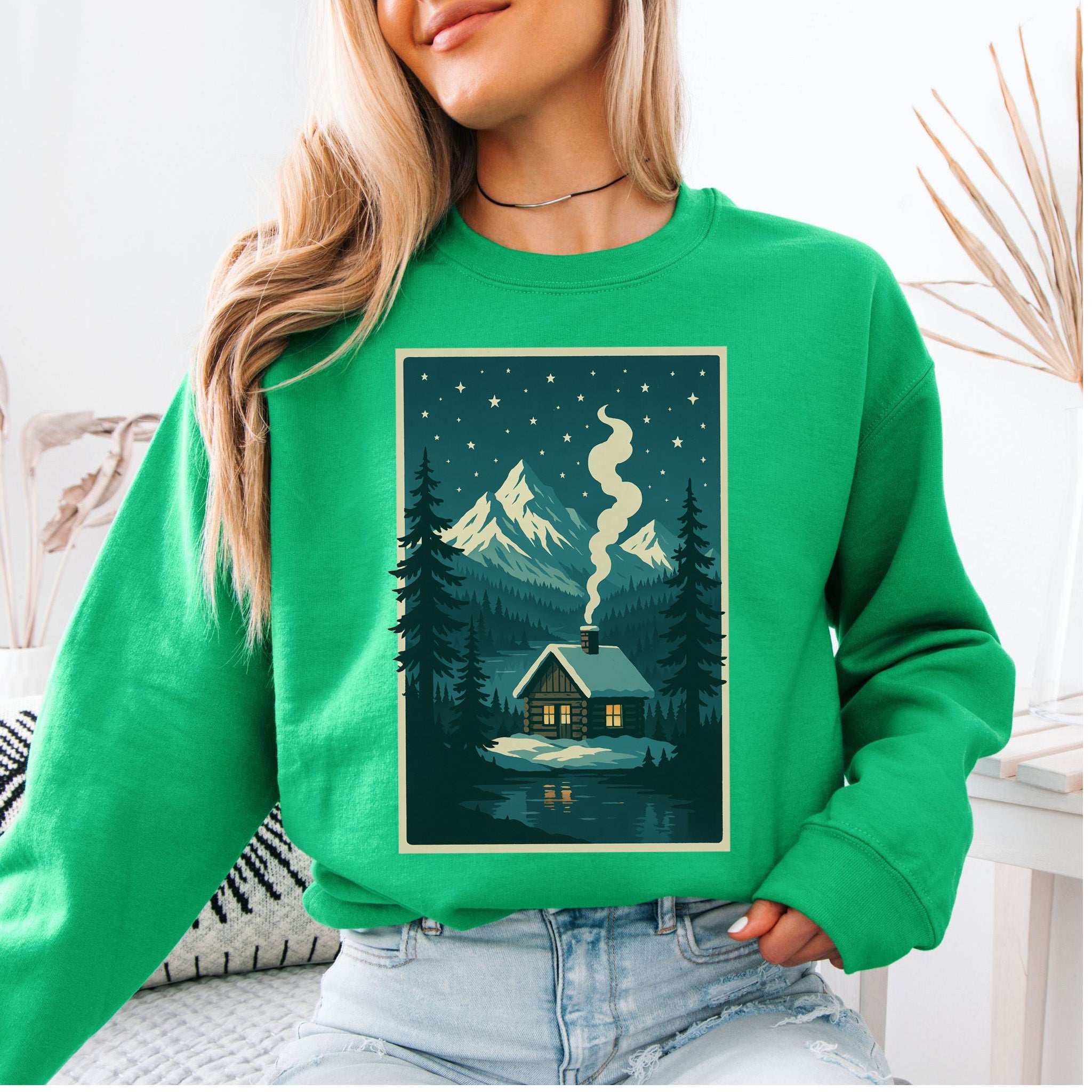 Cozy Cabin Christmas Sweatshirt – Winter Stars & Holiday Escape Vibes