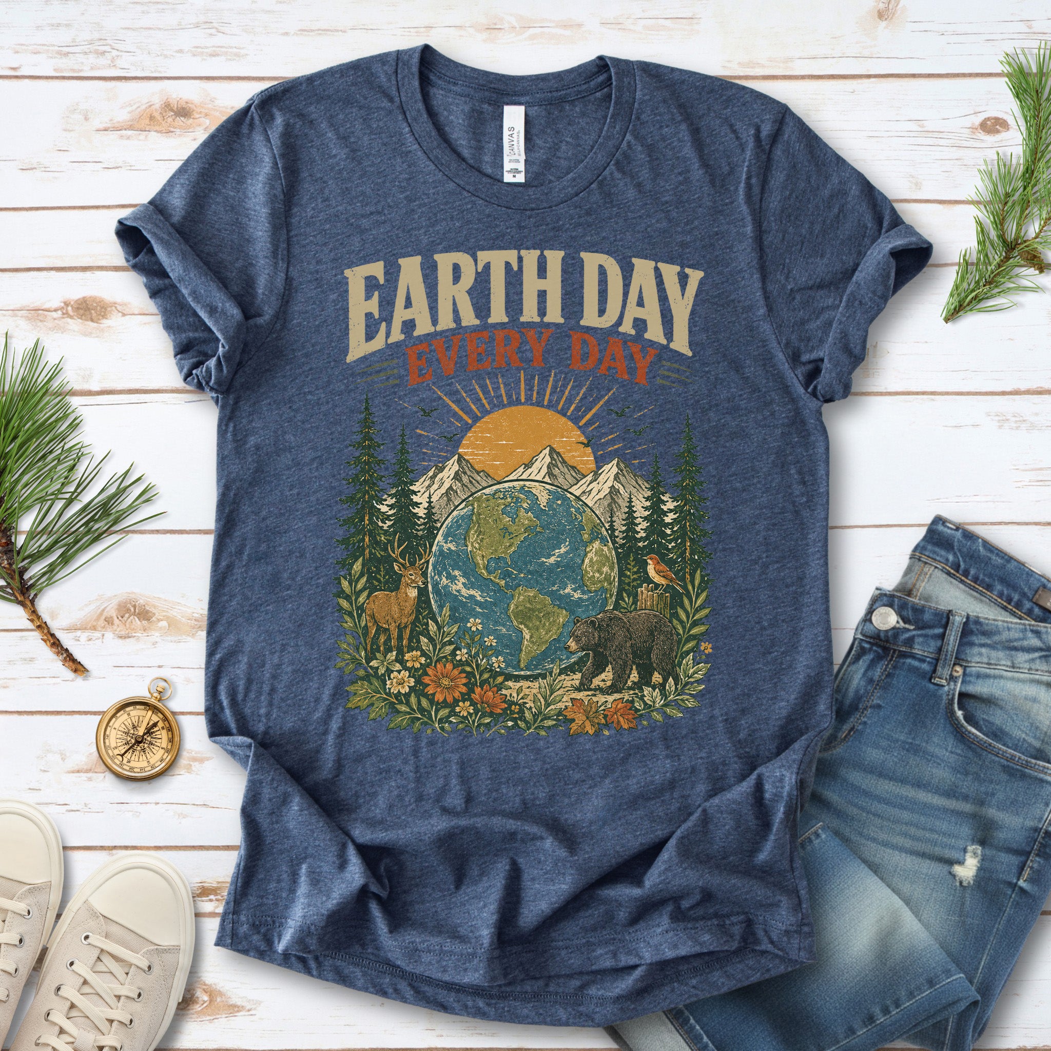 Earth Day Every Day Retro Globe Wildlife Nature Lover Eco Gift T-Shirt