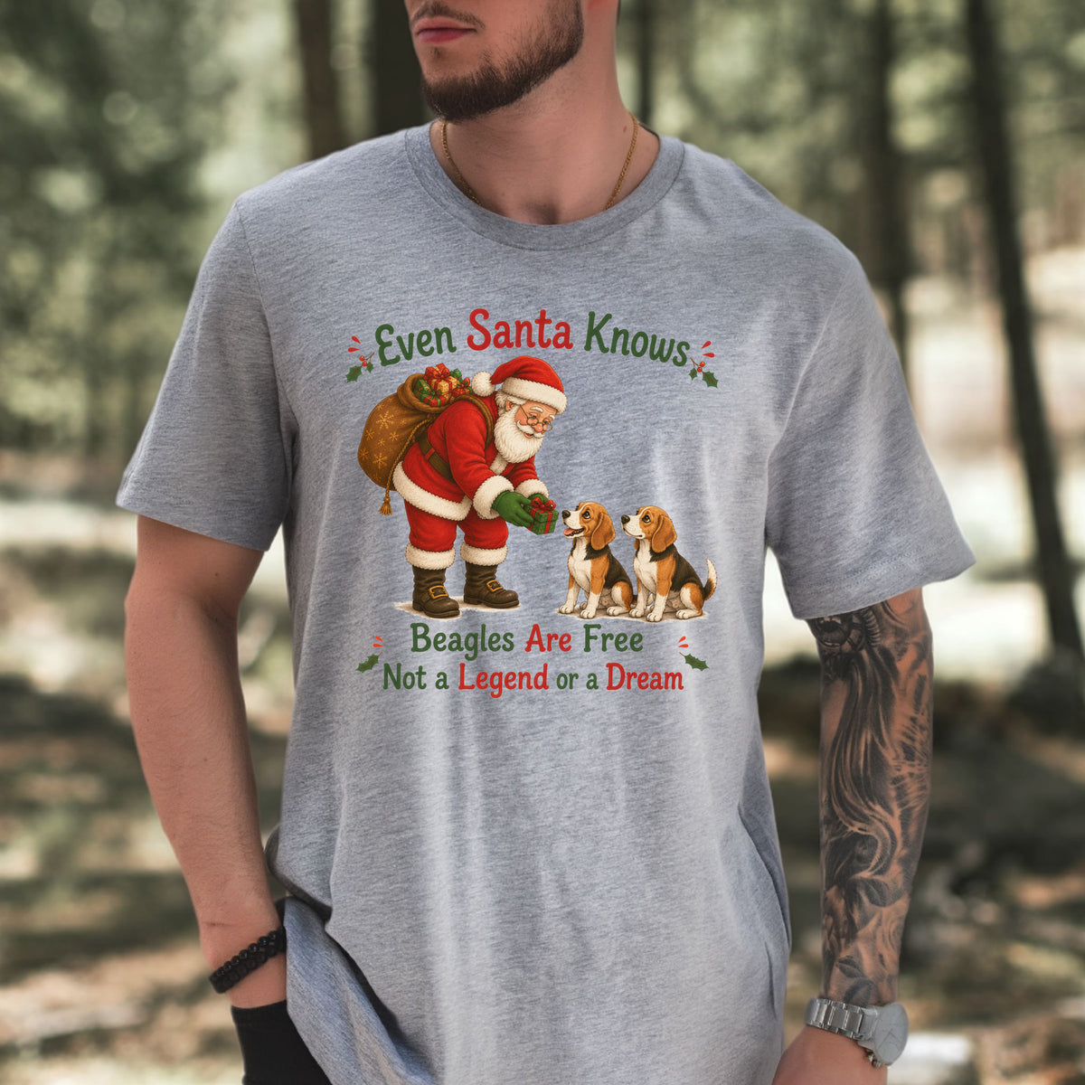 Even Santa Knows Beagles Are Free Christmas Beagle Animal Rights T-Shirt
